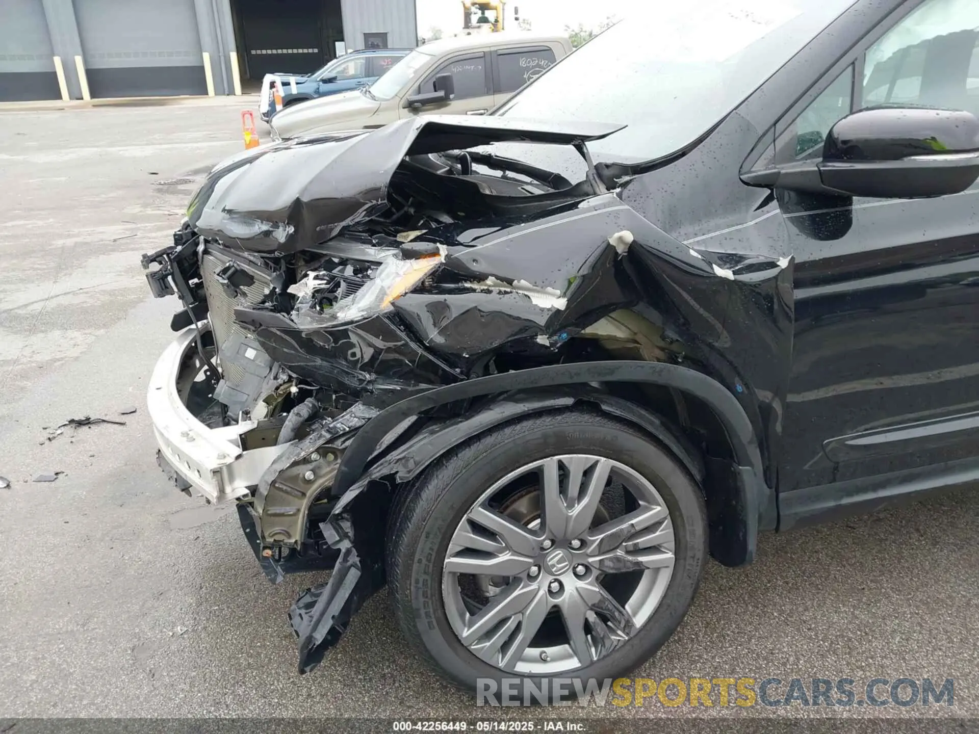 19 Photograph of a damaged car 5FNYF8H58MB013506 HONDA PASSPORT 2021