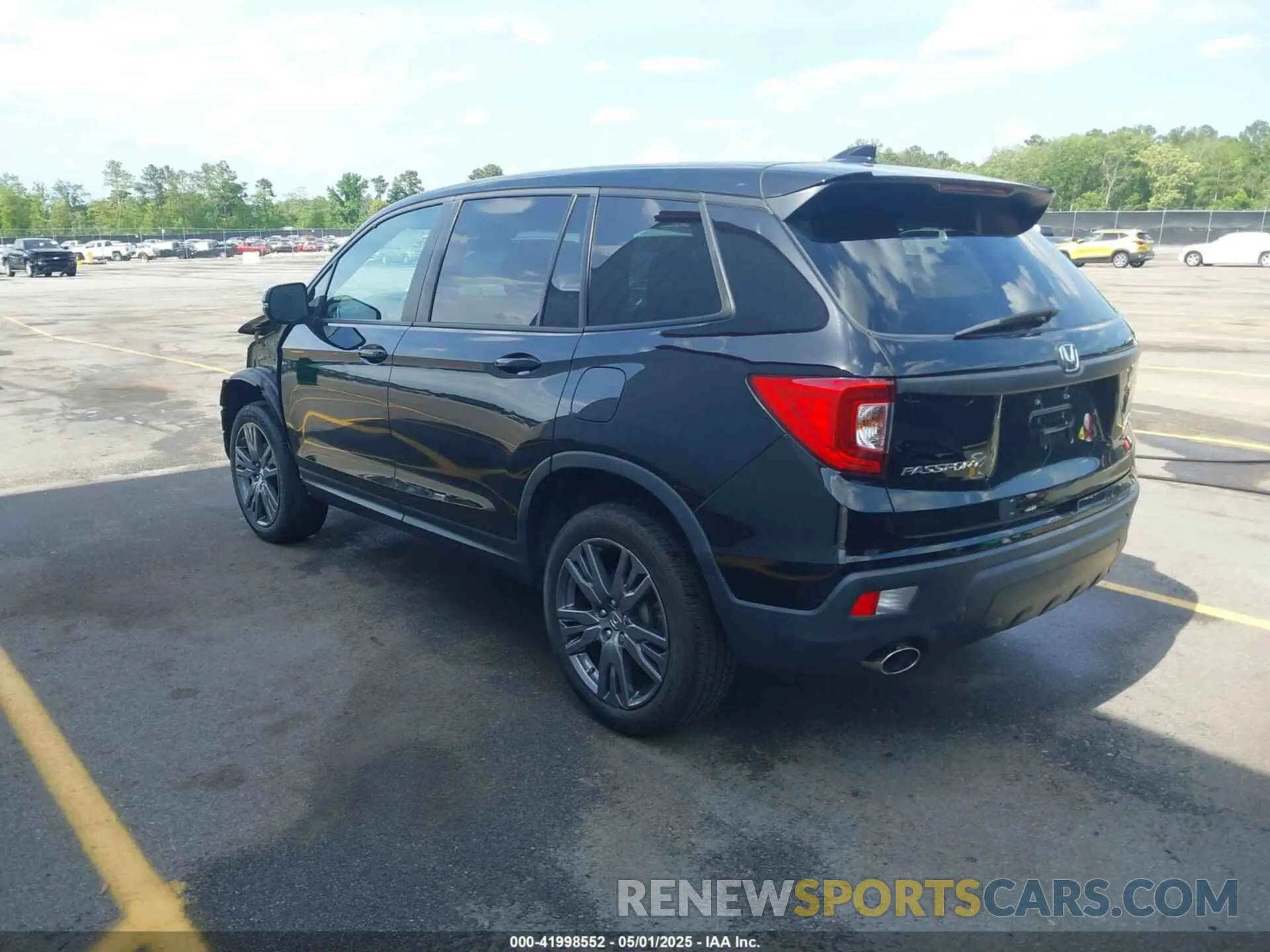 3 Фотография поврежденного автомобиля 5FNYF8H59MB031013 HONDA PASSPORT 2021