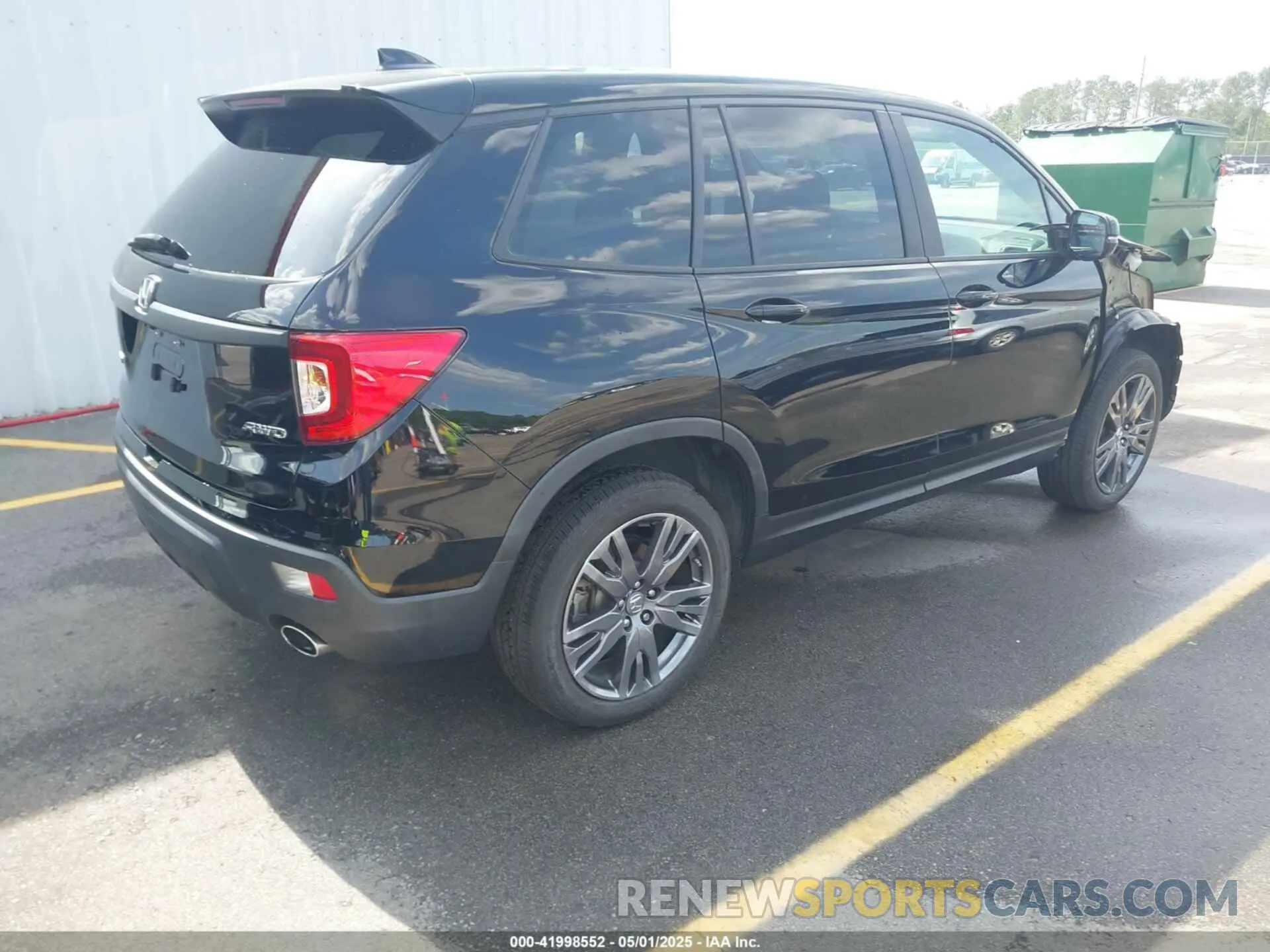 4 Фотография поврежденного автомобиля 5FNYF8H59MB031013 HONDA PASSPORT 2021