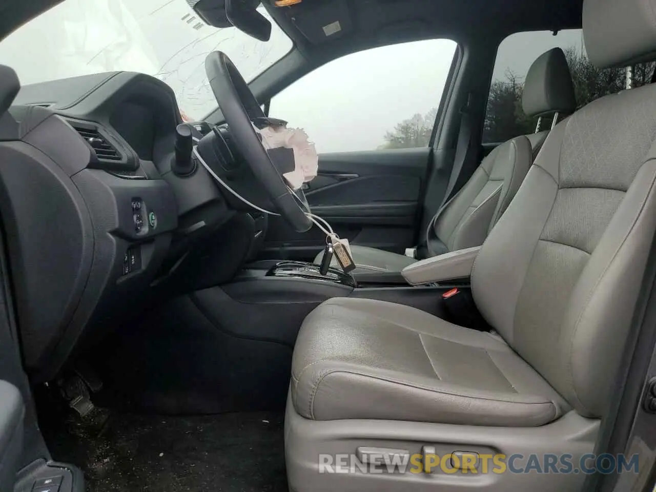 7 Photograph of a damaged car 5FNYF8H93MB038977 HONDA PASSPORT 2021