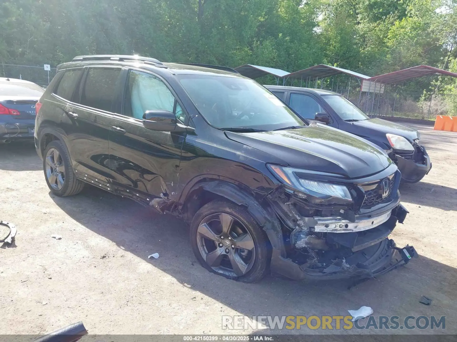 1 Photograph of a damaged car 5FNYF8H96MB014947 HONDA PASSPORT 2021