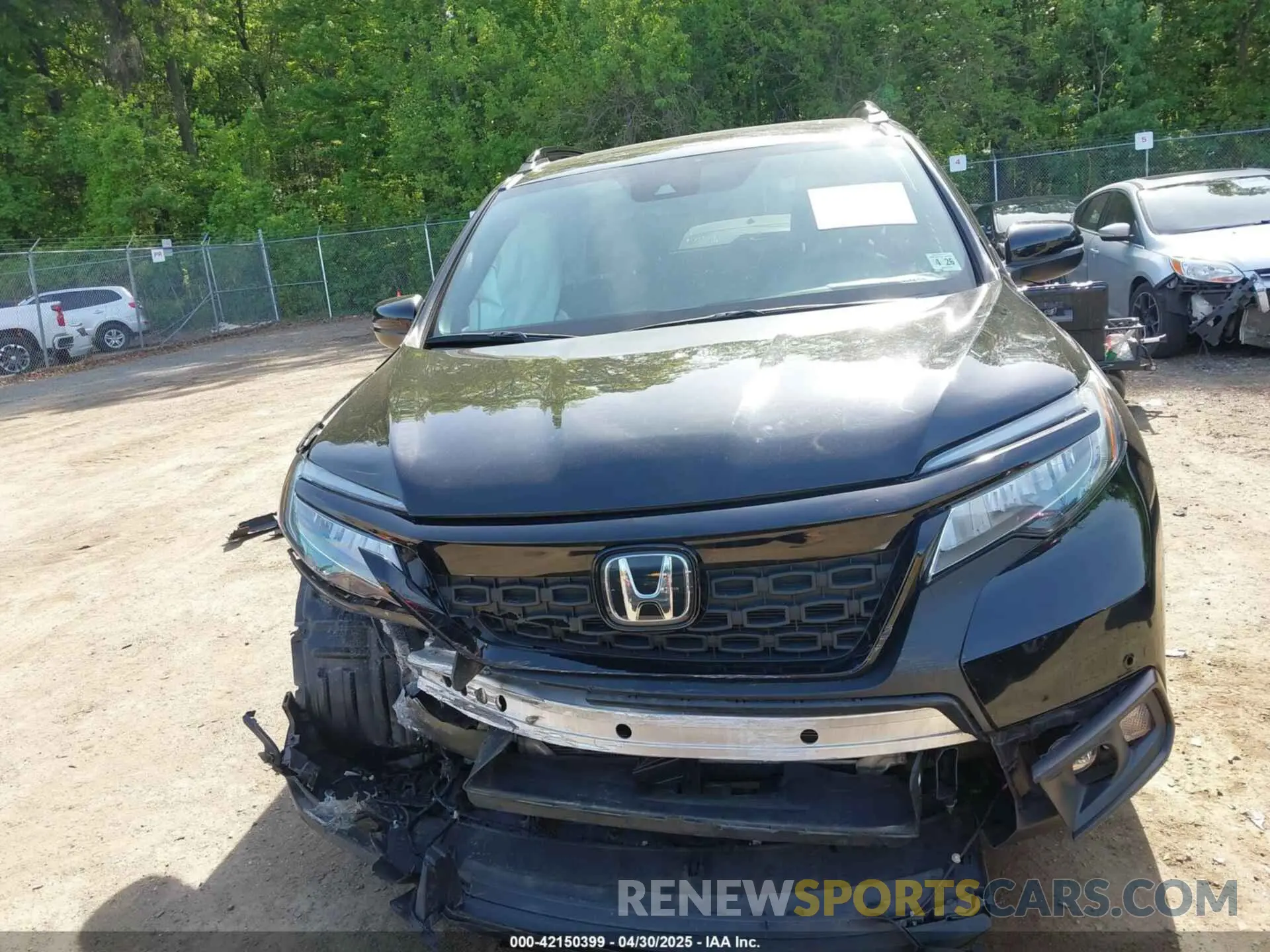 12 Photograph of a damaged car 5FNYF8H96MB014947 HONDA PASSPORT 2021