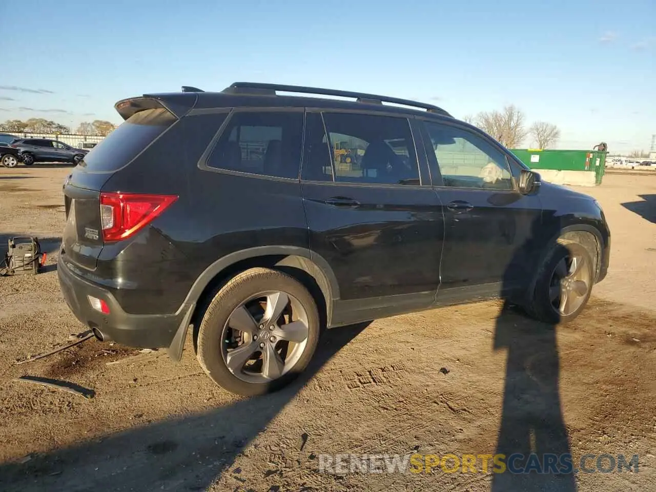 3 Фотография поврежденного автомобиля 5FNYF8H98MB019552 HONDA PASSPORT 2021
