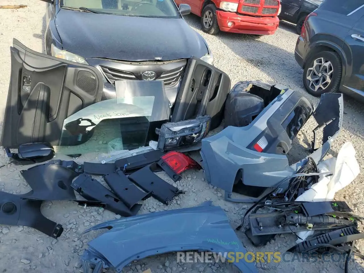 13 Фотография поврежденного автомобиля 5FNYF8H03NB000345 HONDA PASSPORT 2022