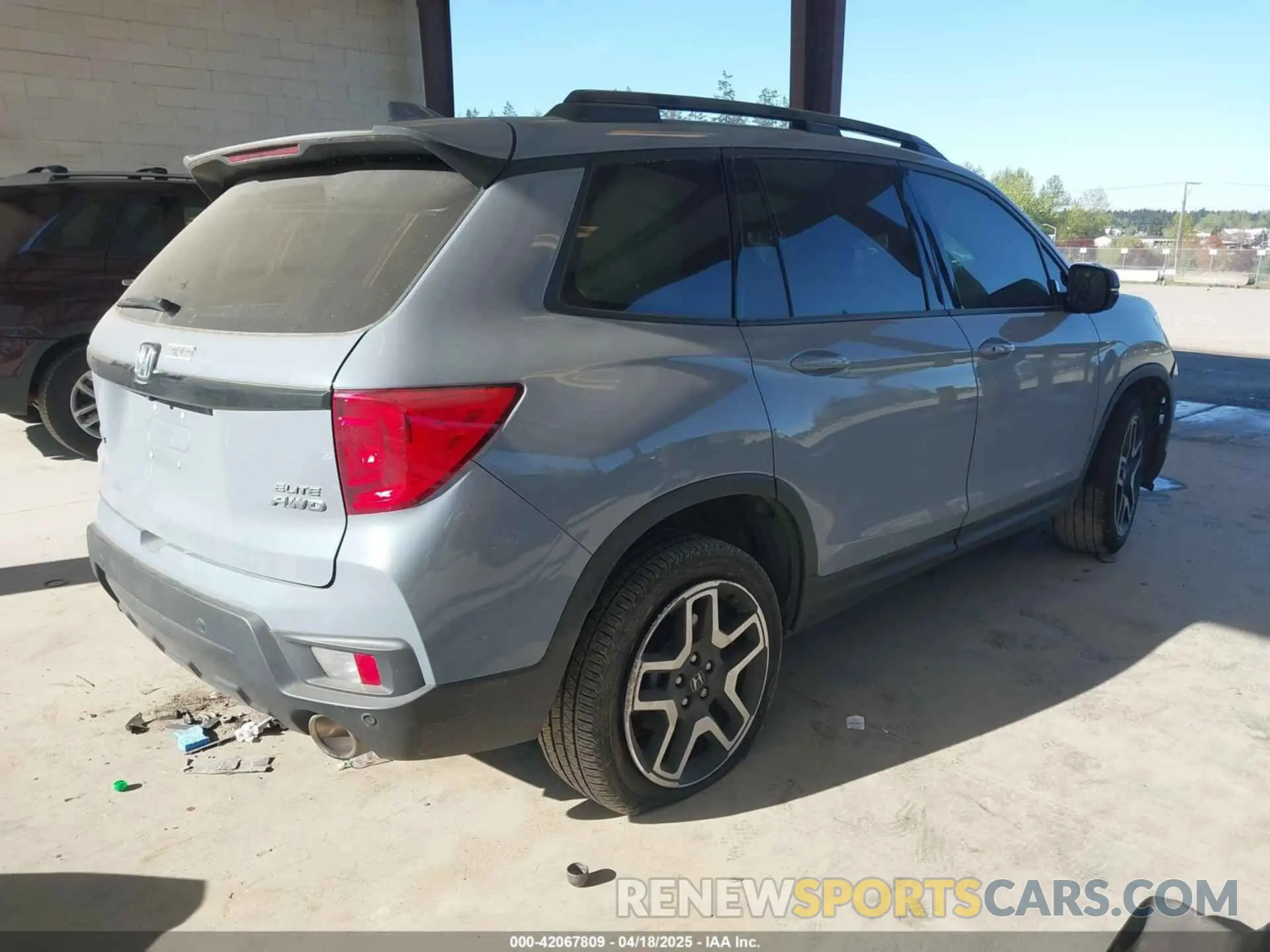 4 Фотография поврежденного автомобиля 5FNYF8H08NB019585 HONDA PASSPORT 2022