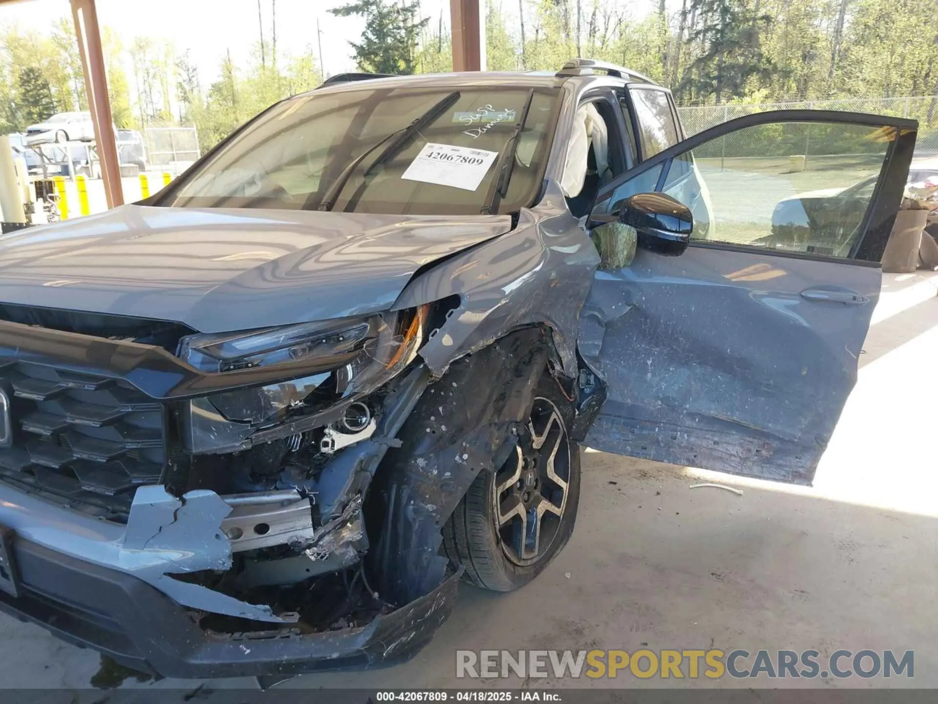 6 Фотография поврежденного автомобиля 5FNYF8H08NB019585 HONDA PASSPORT 2022