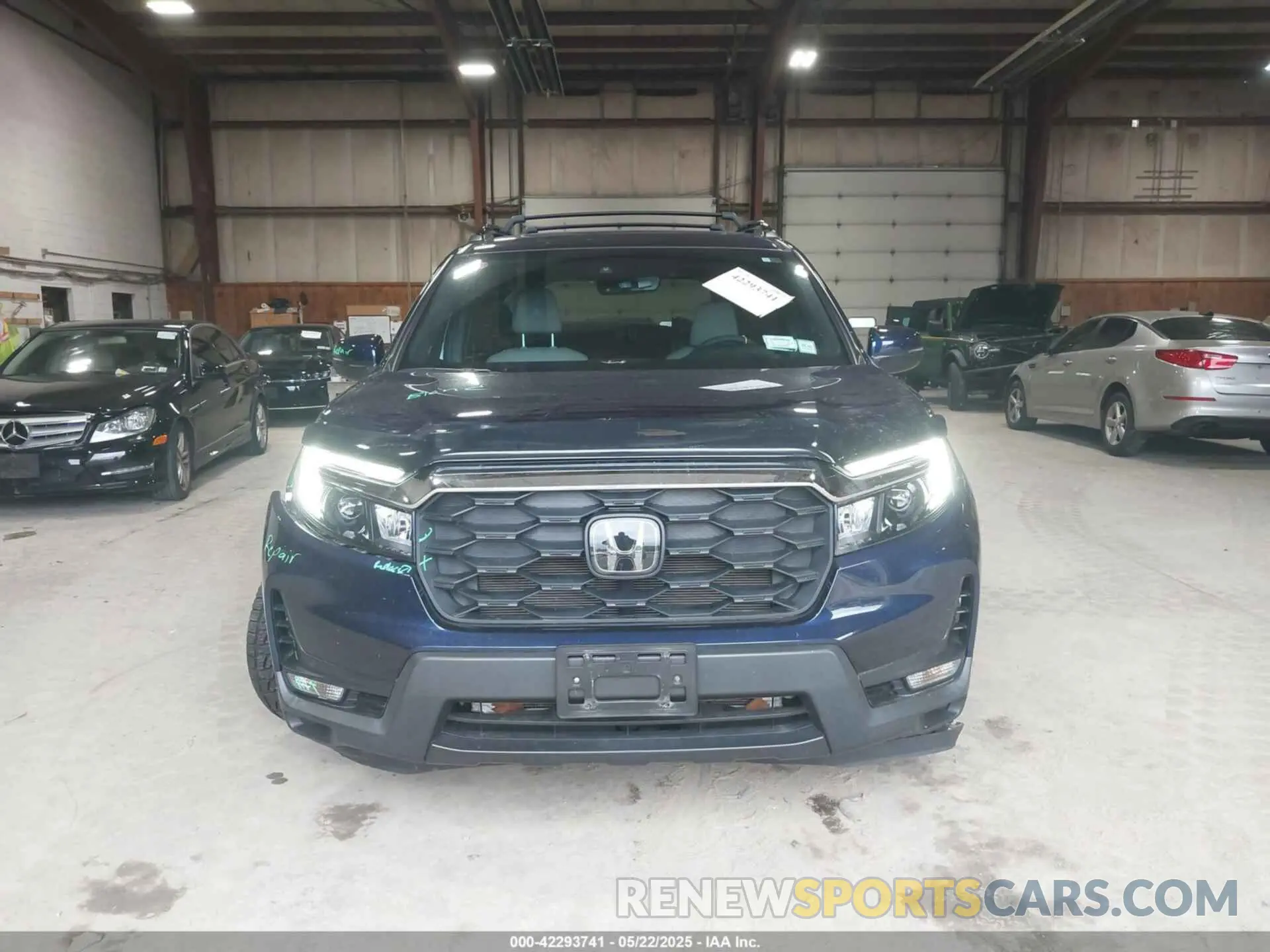 13 Фотография поврежденного автомобиля 5FNYF8H51NB004387 HONDA PASSPORT 2022