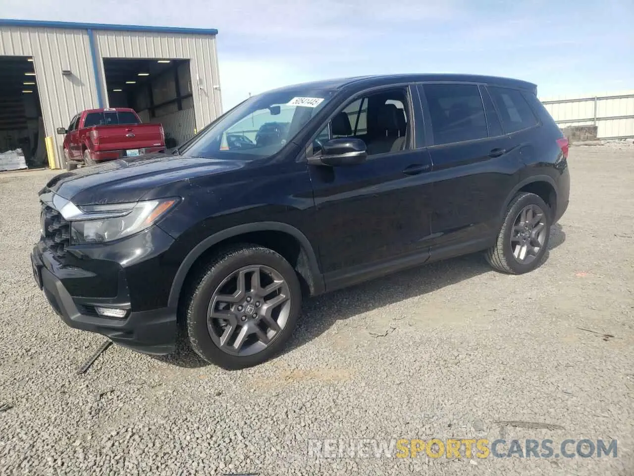1 Photograph of a damaged car 5FNYF8H53NB009333 HONDA PASSPORT 2022