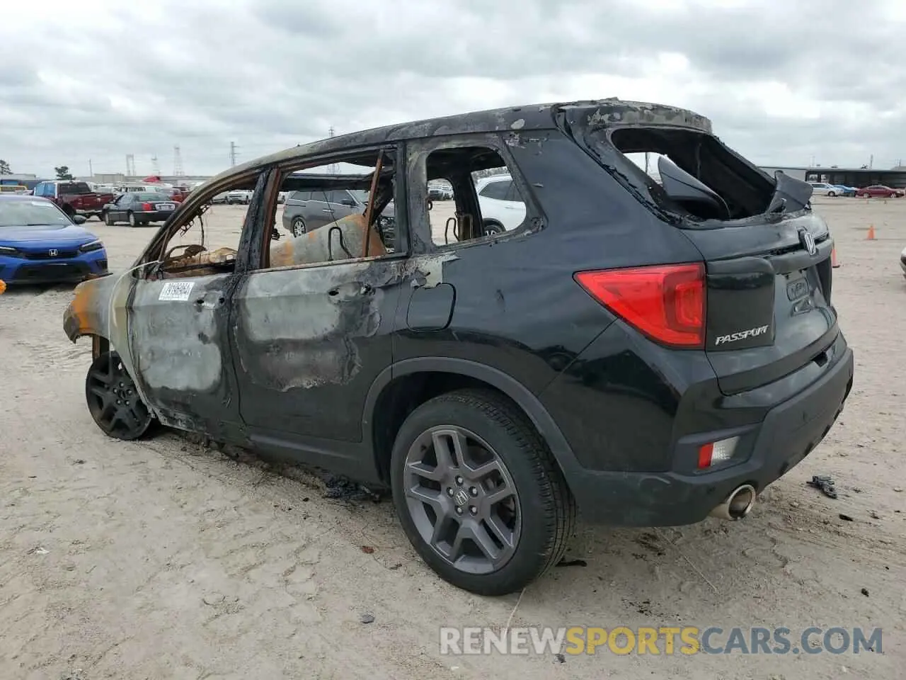 2 Фотография поврежденного автомобиля 5FNYF8H59NB017484 HONDA PASSPORT 2022