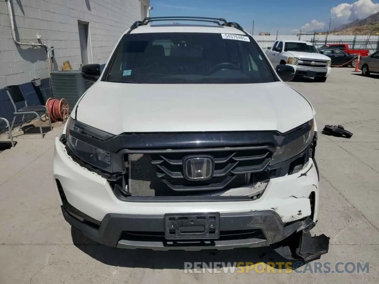 5 Фотография поврежденного автомобиля 5FNYF8H65NB004885 HONDA PASSPORT 2022