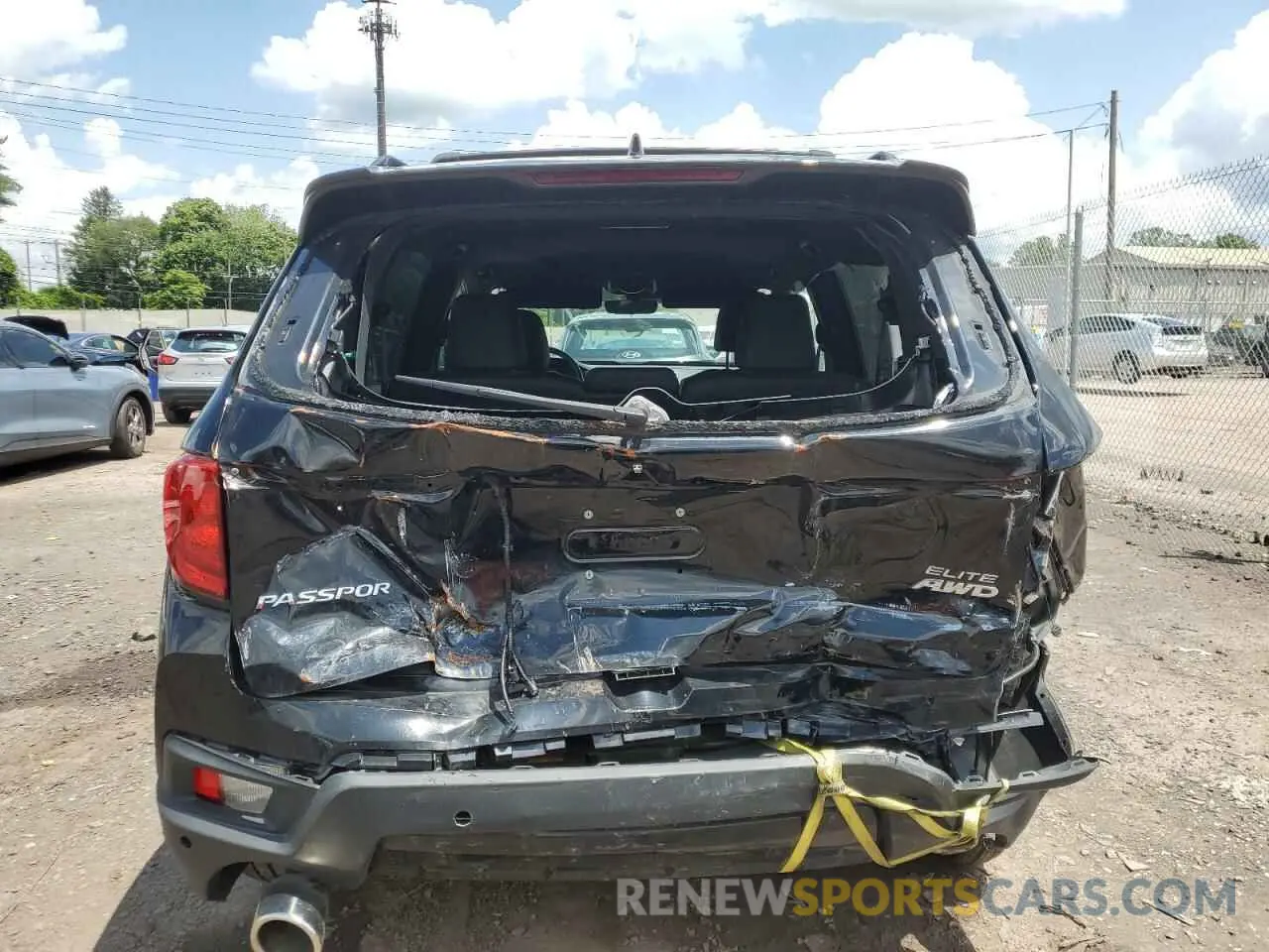 6 Photograph of a damaged car 5FNYF8H01PB030270 HONDA PASSPORT 2023