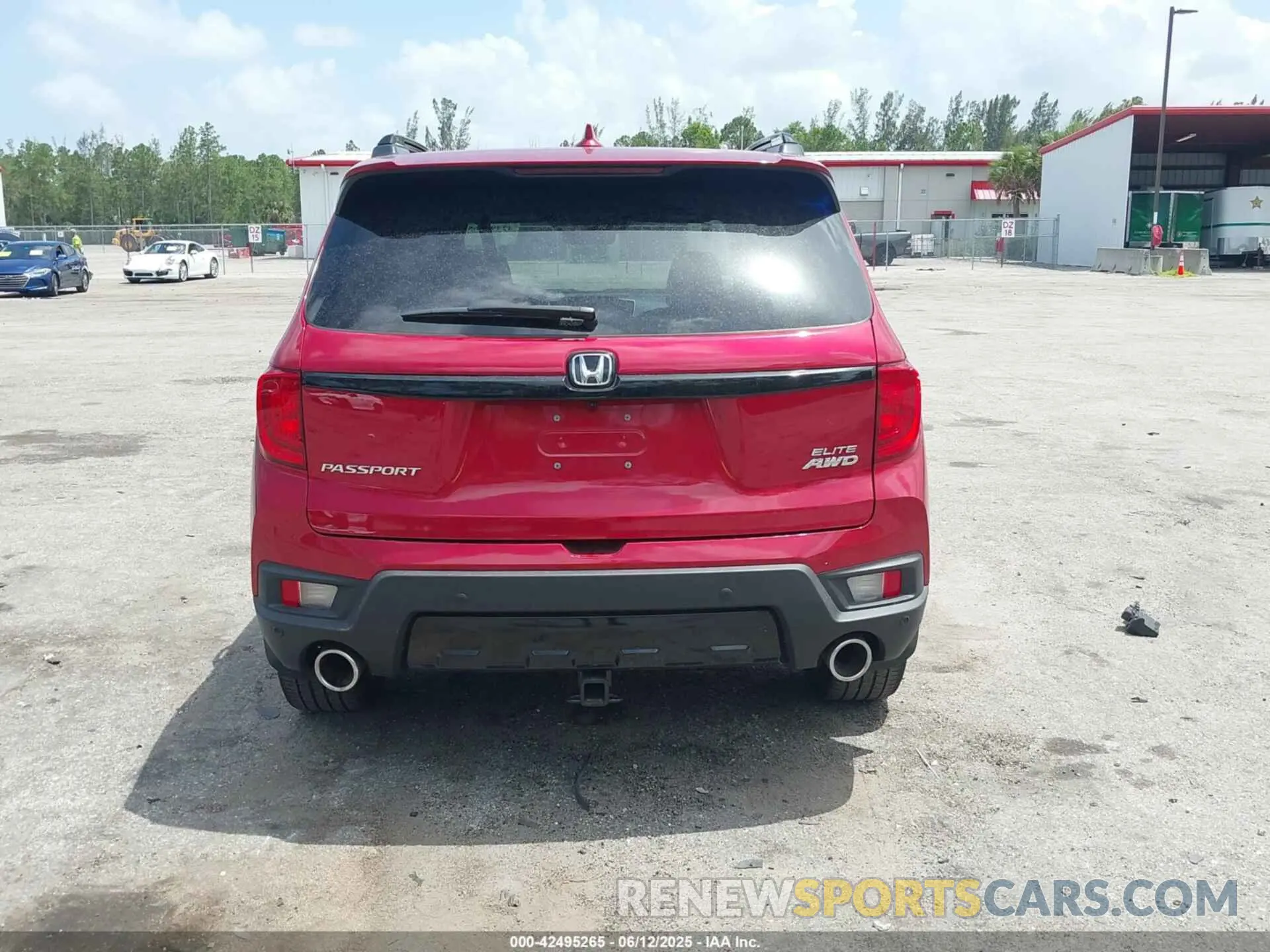 17 Фотография поврежденного автомобиля 5FNYF8H01PB031645 HONDA PASSPORT 2023