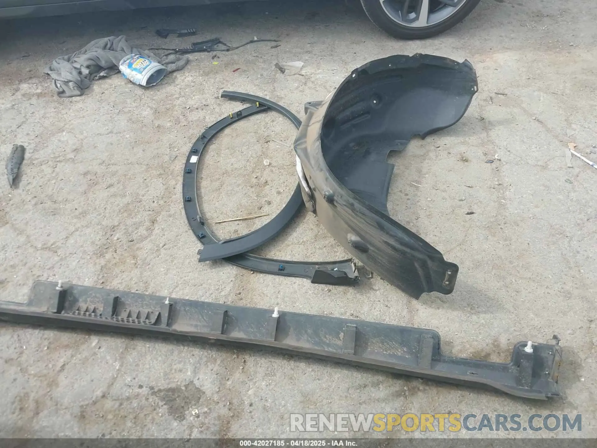 12 Фотография поврежденного автомобиля 5FNYF8H02PB033548 HONDA PASSPORT 2023