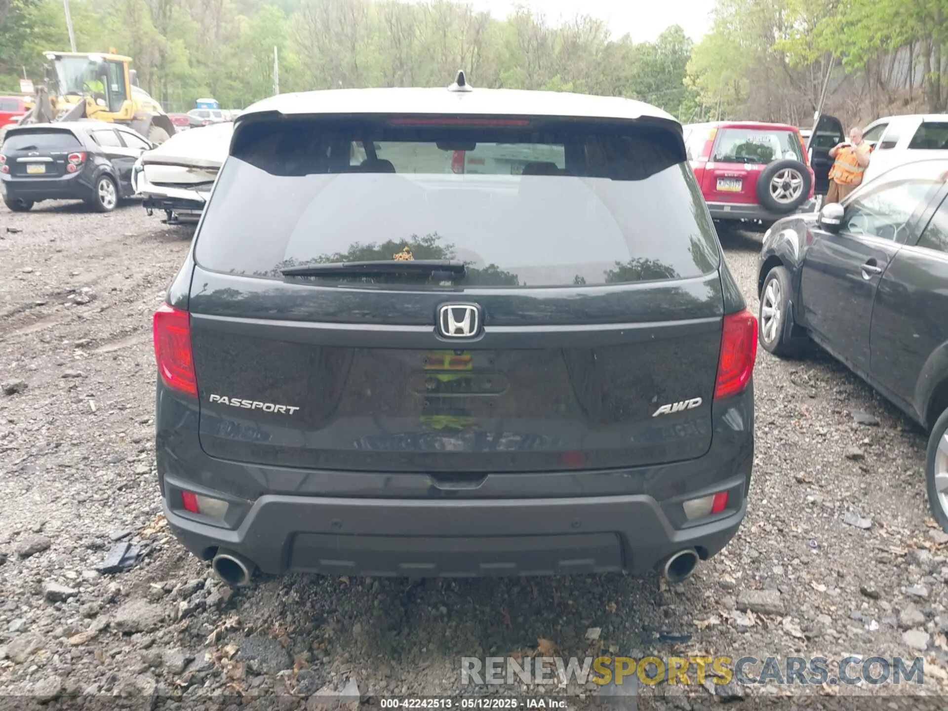 16 Photograph of a damaged car 5FNYF8H53PB011859 HONDA PASSPORT 2023