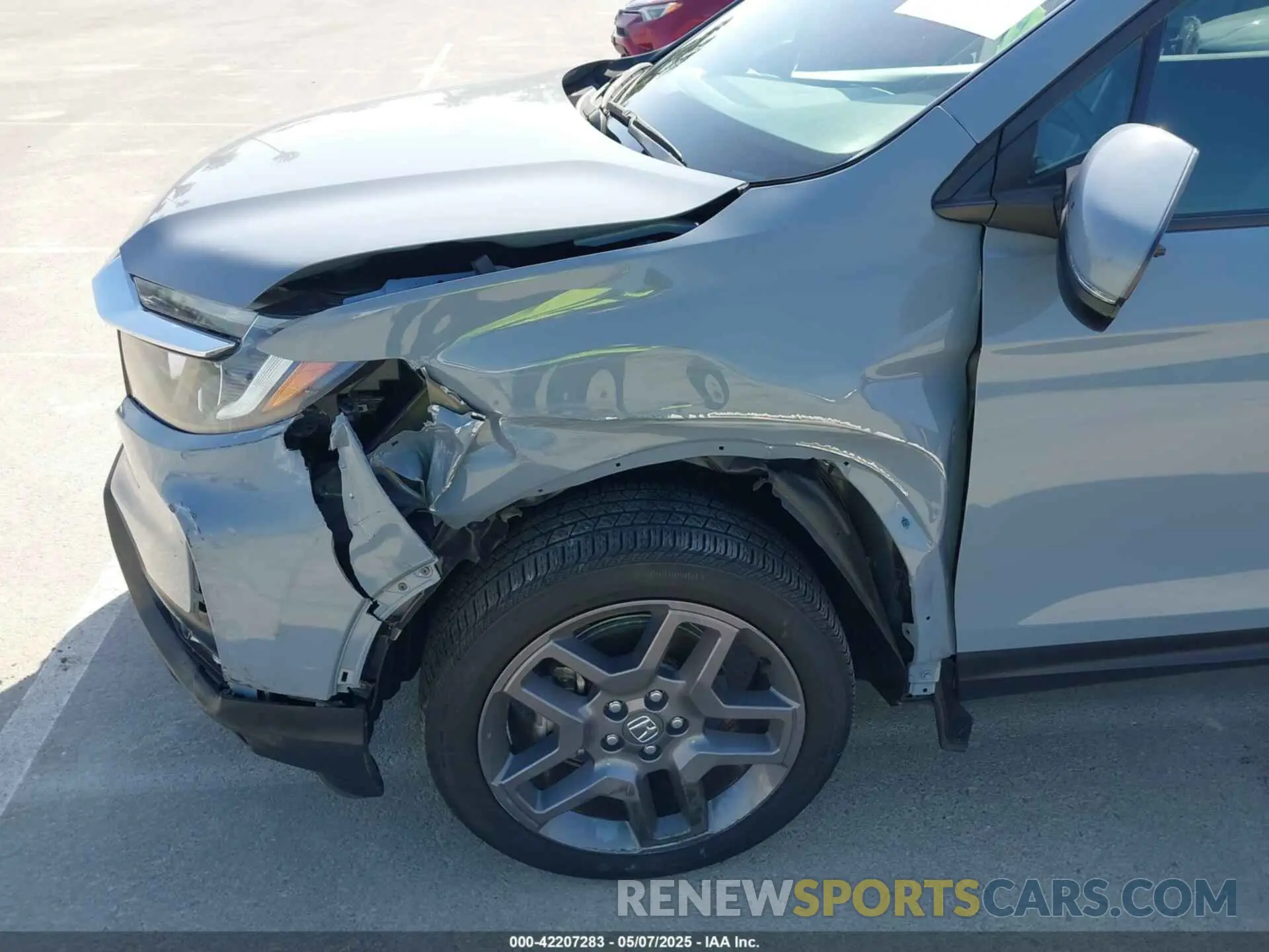 6 Photograph of a damaged car 5FNYF8H54PB008940 HONDA PASSPORT 2023