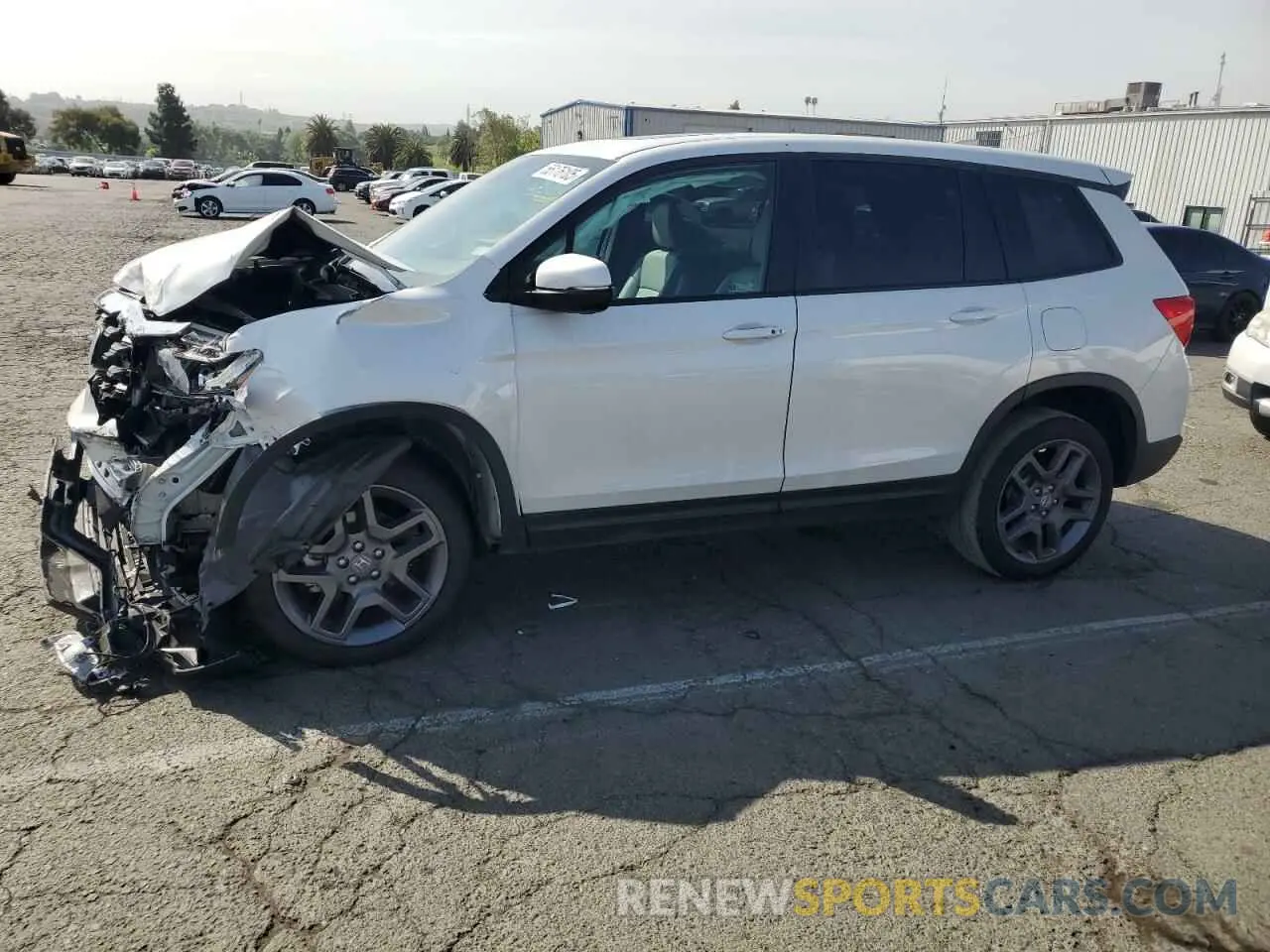 1 Photograph of a damaged car 5FNYF8H58PB014241 HONDA PASSPORT 2023