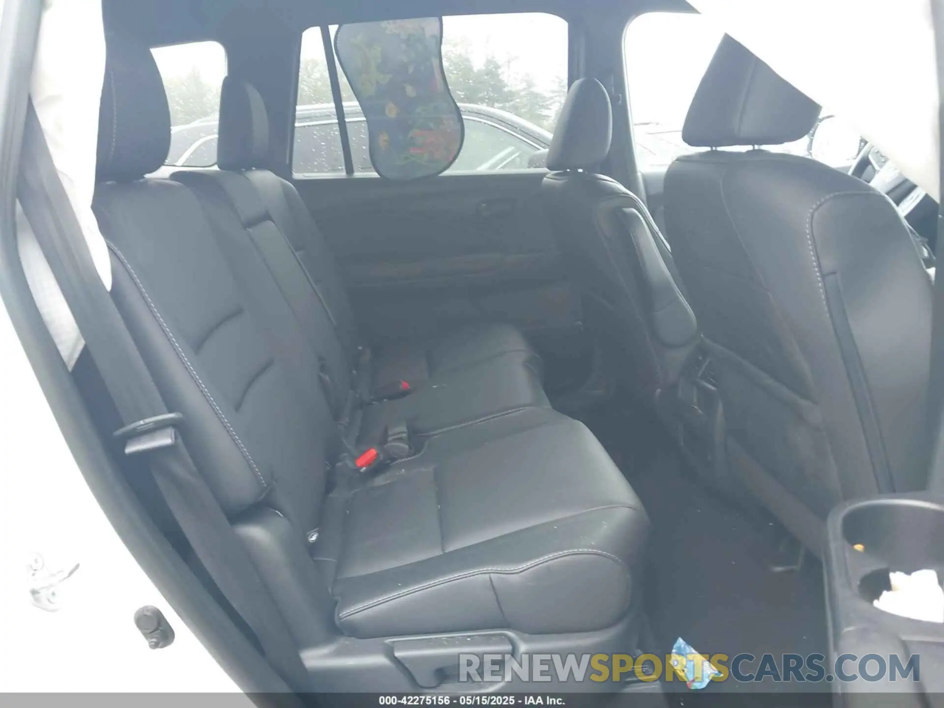 8 Фотография поврежденного автомобиля 5FNYF8H5XPB005136 HONDA PASSPORT 2023