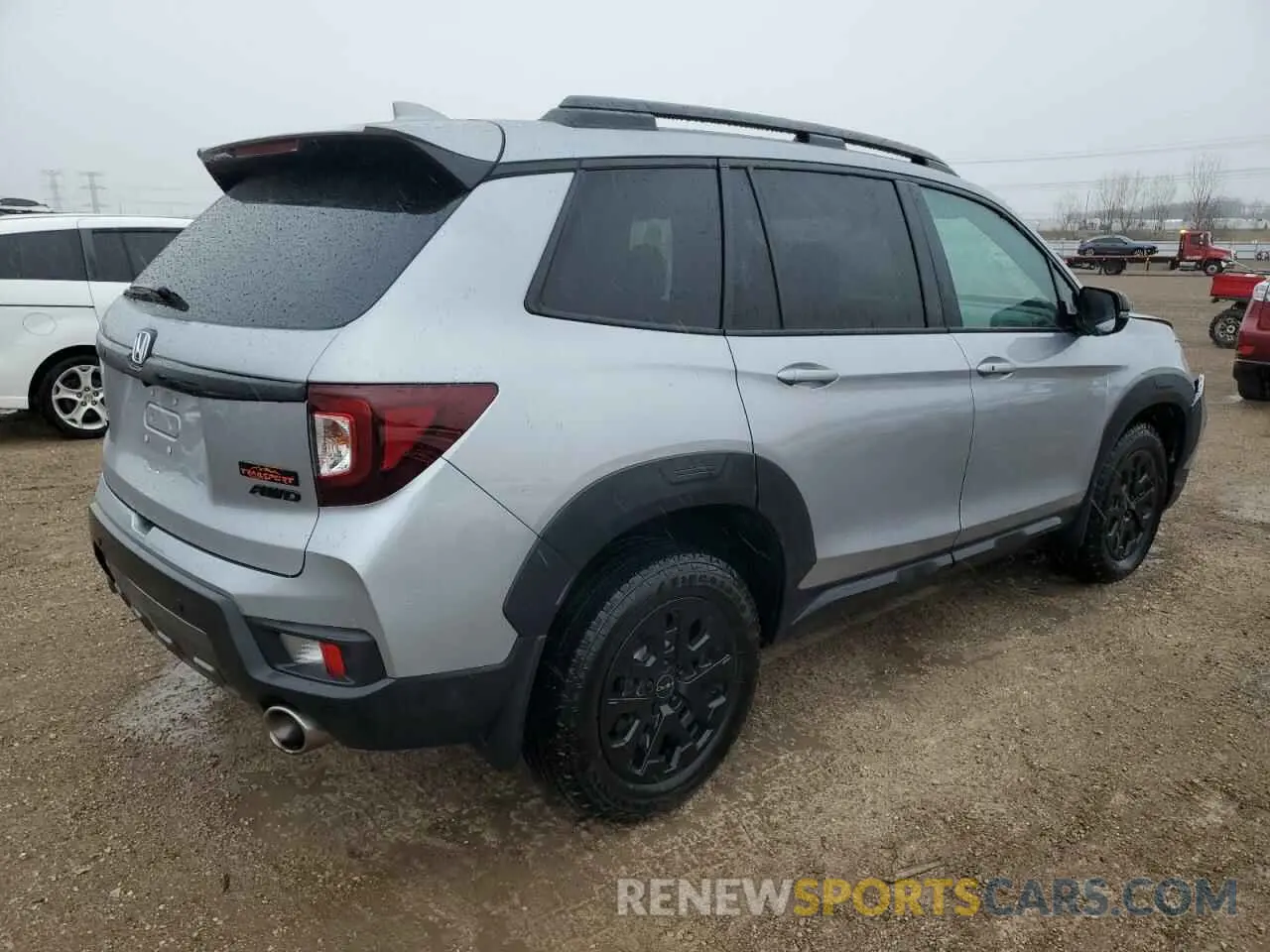 3 Фотография поврежденного автомобиля 5FNYF8H64PB044233 HONDA PASSPORT 2023