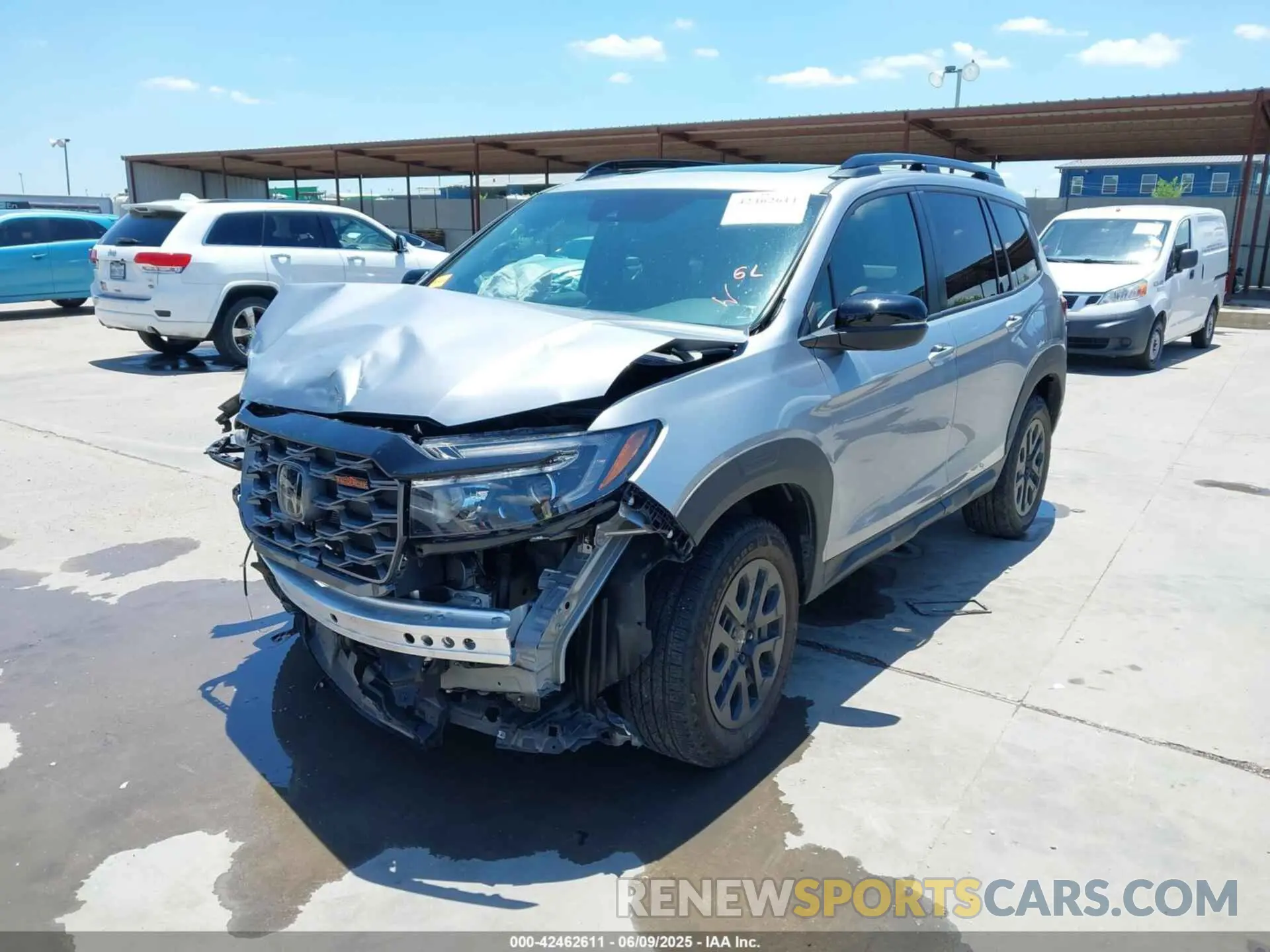 2 Photograph of a damaged car 5FNYF8H66PB044234 HONDA PASSPORT 2023