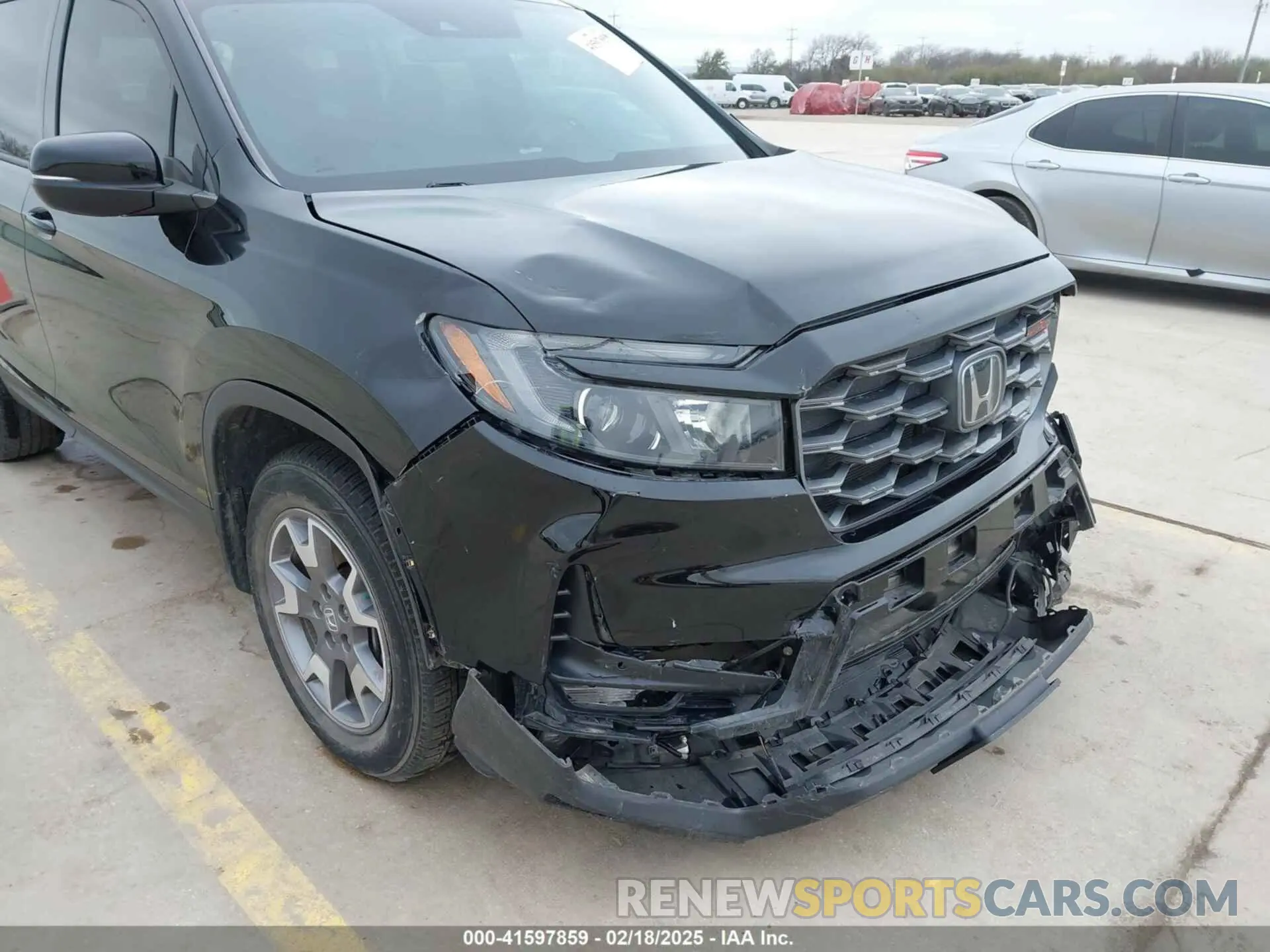 18 Фотография поврежденного автомобиля 5FNYF8H67PB006933 HONDA PASSPORT 2023