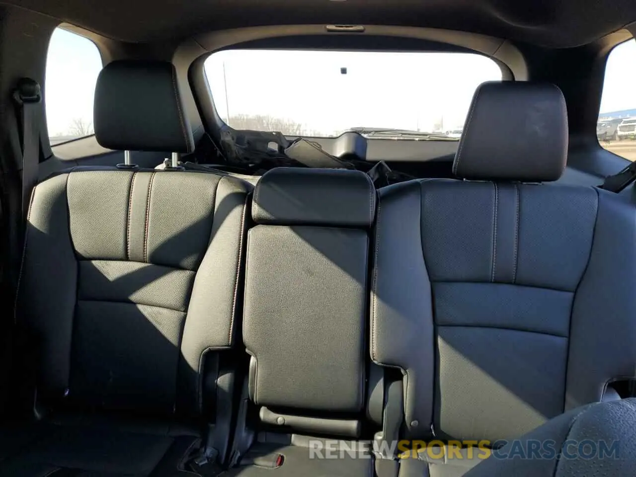 10 Фотография поврежденного автомобиля 5FNYF8H64RB005399 HONDA PASSPORT 2024