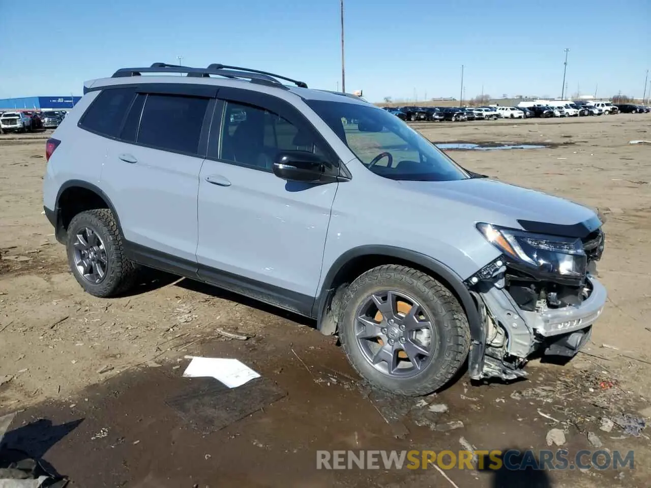 4 Фотография поврежденного автомобиля 5FNYF8H64RB005399 HONDA PASSPORT 2024