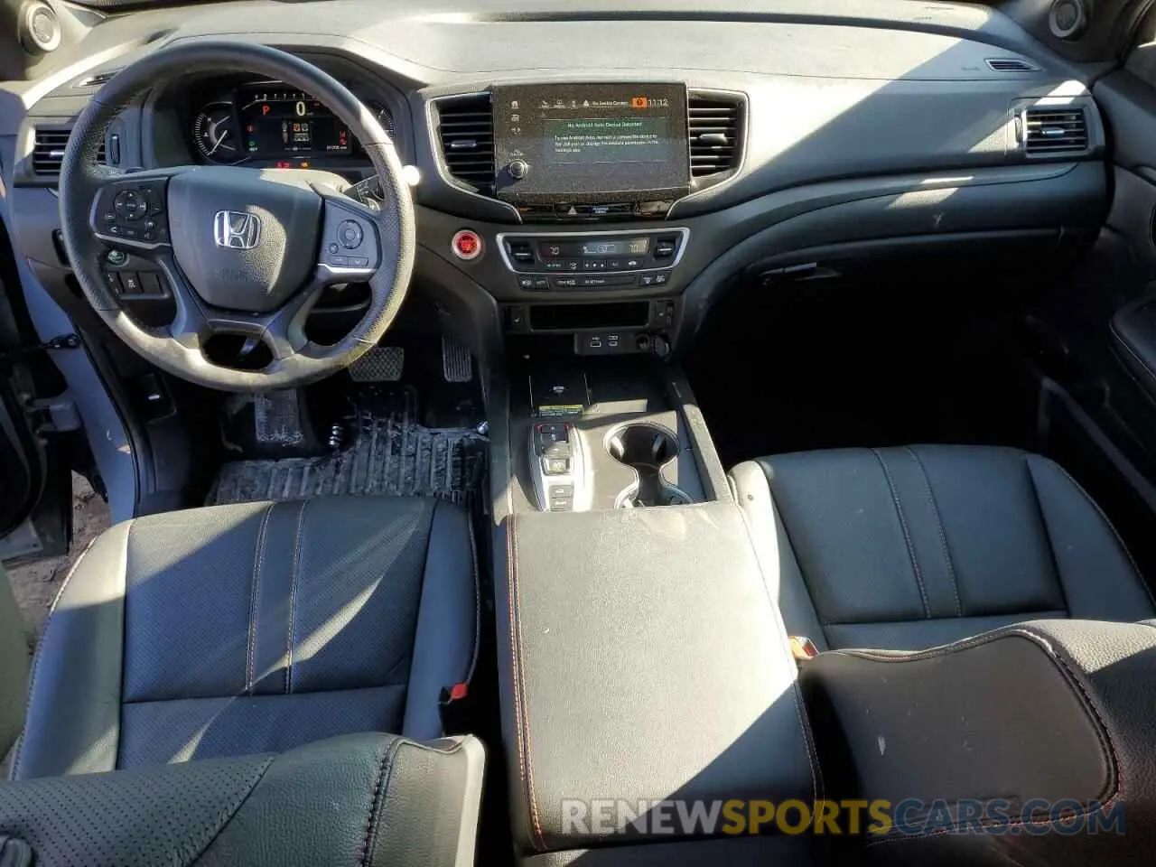 8 Фотография поврежденного автомобиля 5FNYF8H64RB005399 HONDA PASSPORT 2024