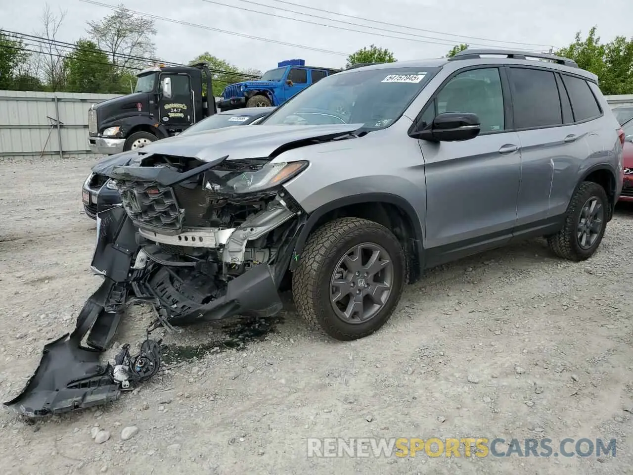 1 Фотография поврежденного автомобиля 5FNYF8H65RB001572 HONDA PASSPORT 2024