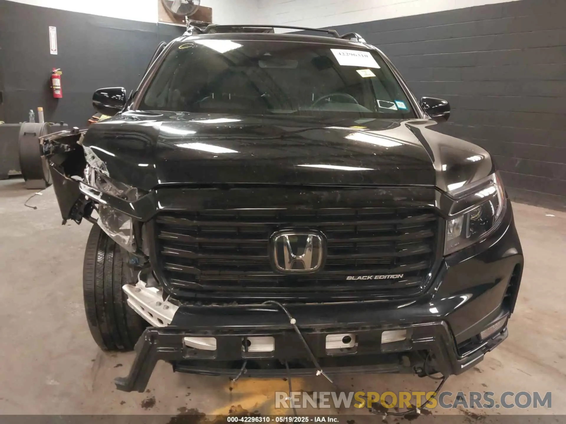 13 Photograph of a damaged car 5FNYF8H82RB002633 HONDA PASSPORT 2024