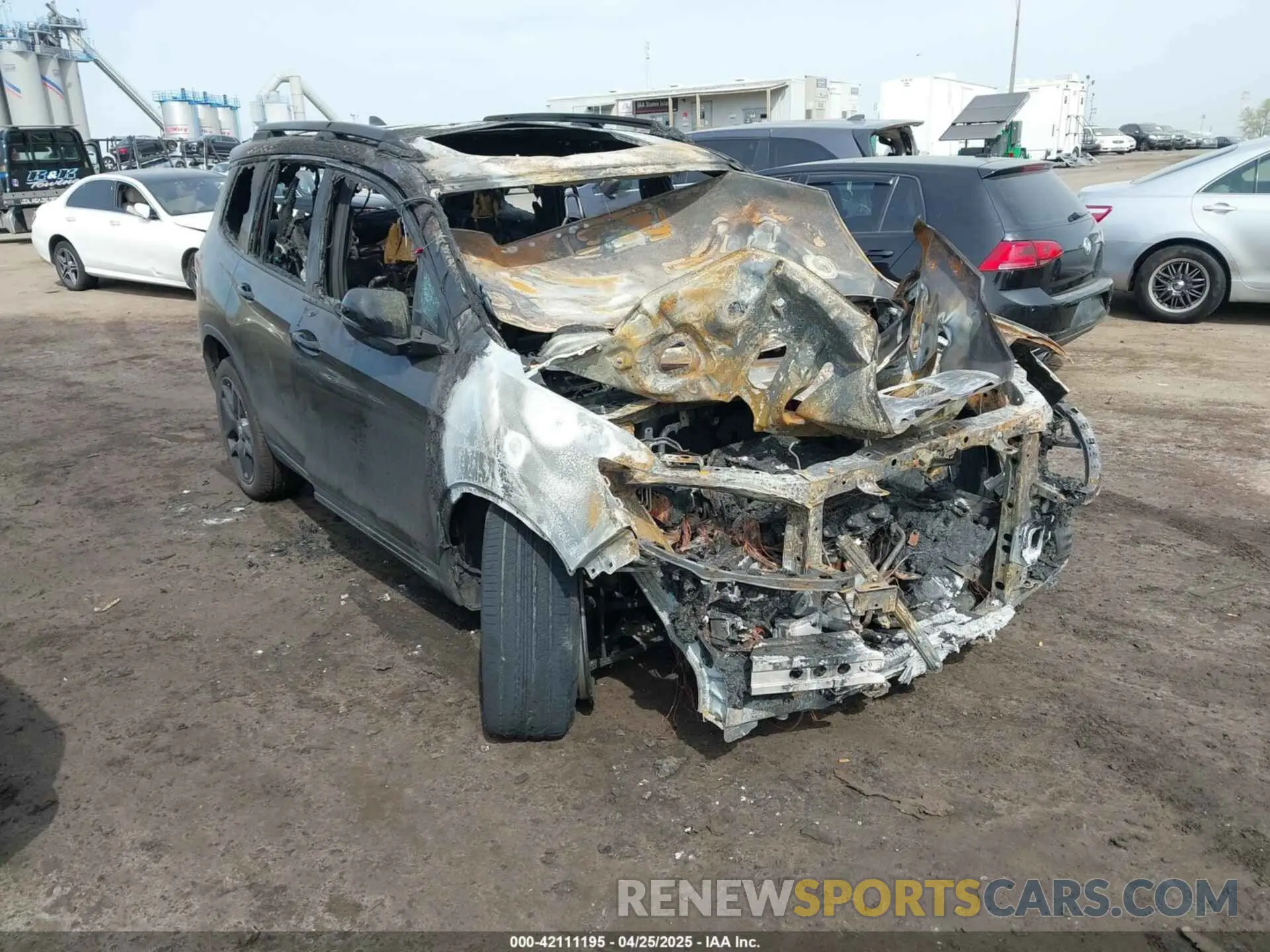 1 Photograph of a damaged car 5FNYF8H87RB000750 HONDA PASSPORT 2024