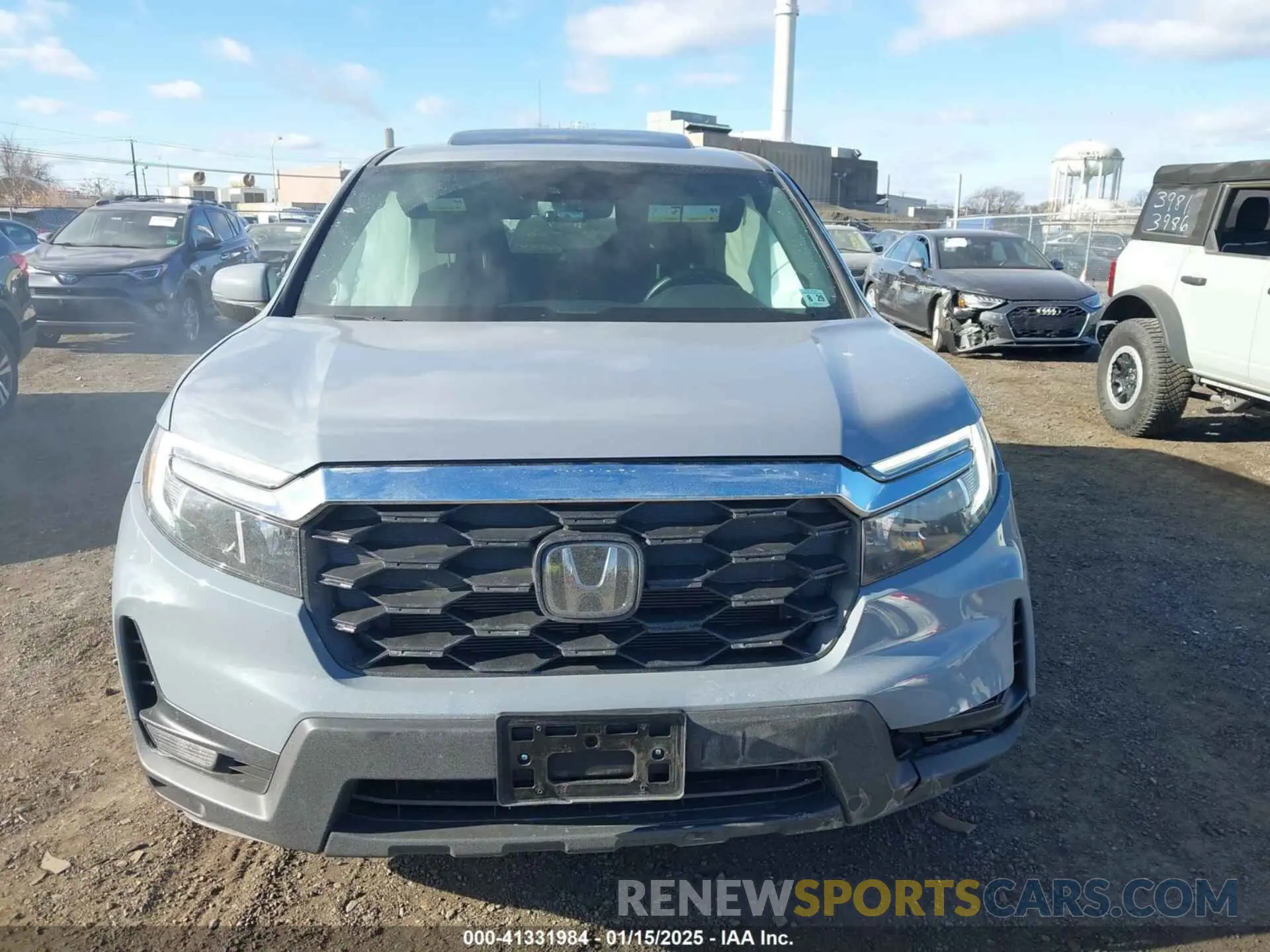 12 Фотография поврежденного автомобиля 5FNYF8H53SB001311 HONDA PASSPORT 2025