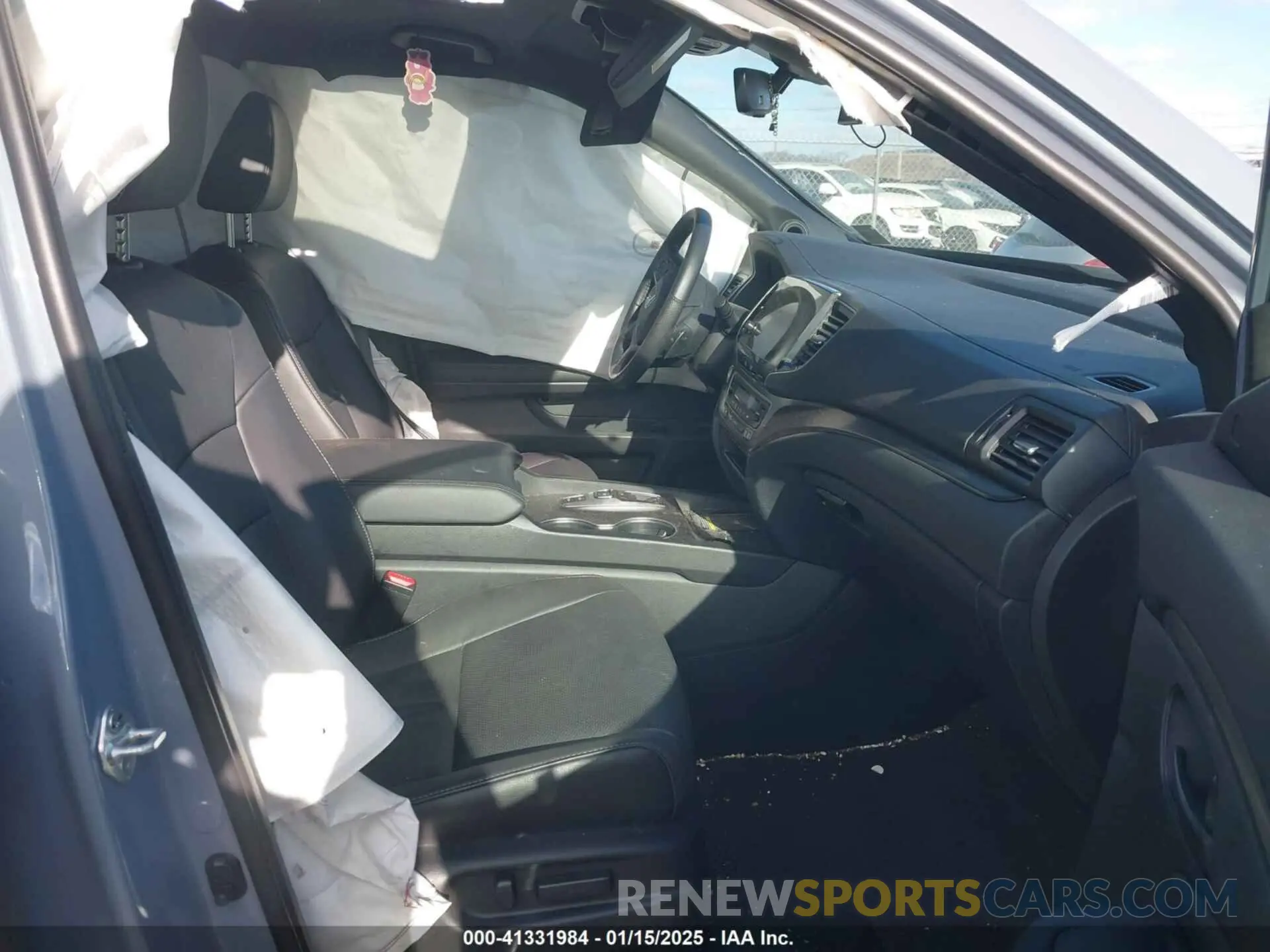 5 Фотография поврежденного автомобиля 5FNYF8H53SB001311 HONDA PASSPORT 2025