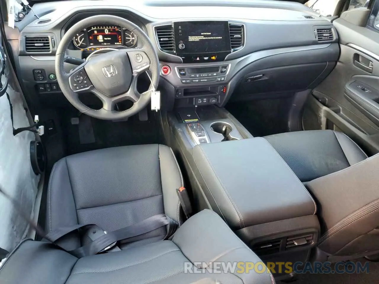 8 Фотография поврежденного автомобиля 5FNYF8H59SB012829 HONDA PASSPORT 2025