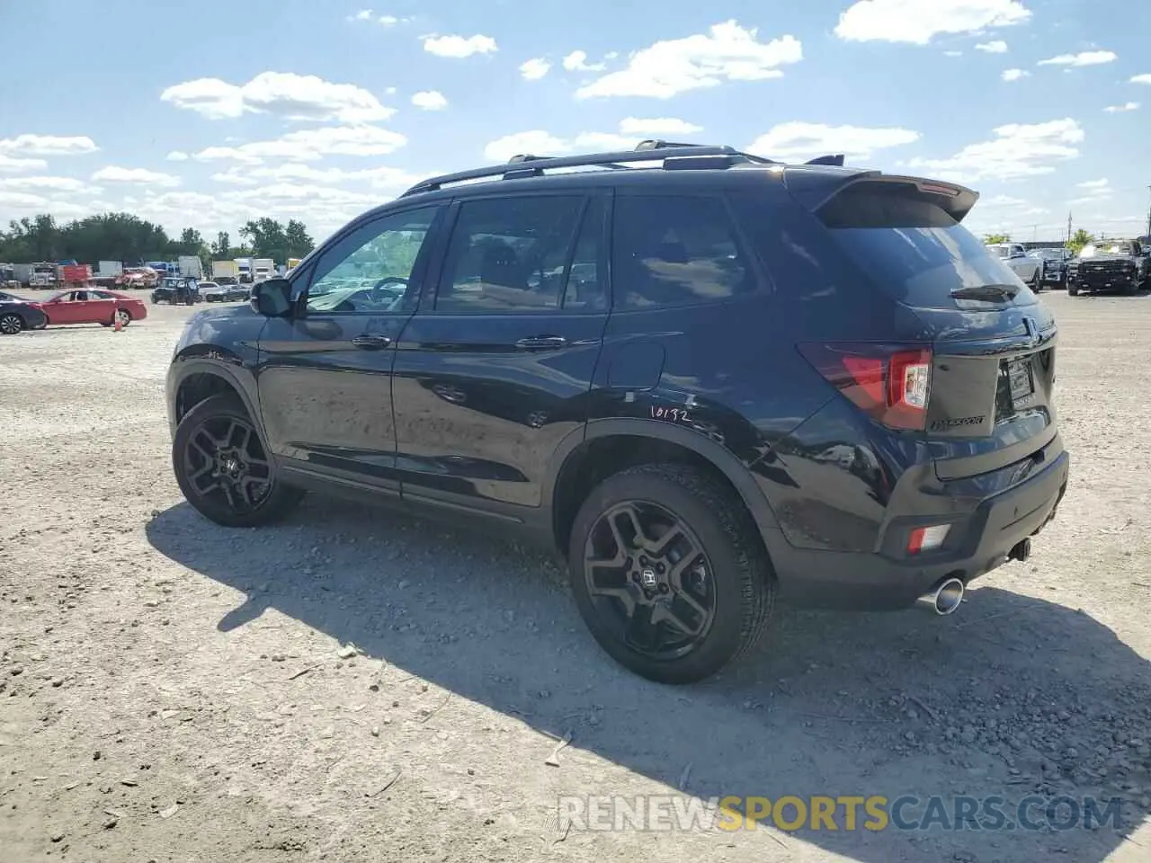 2 Photograph of a damaged car 5FNYF8H88RB017718 HONDA PASSPORT B 2024