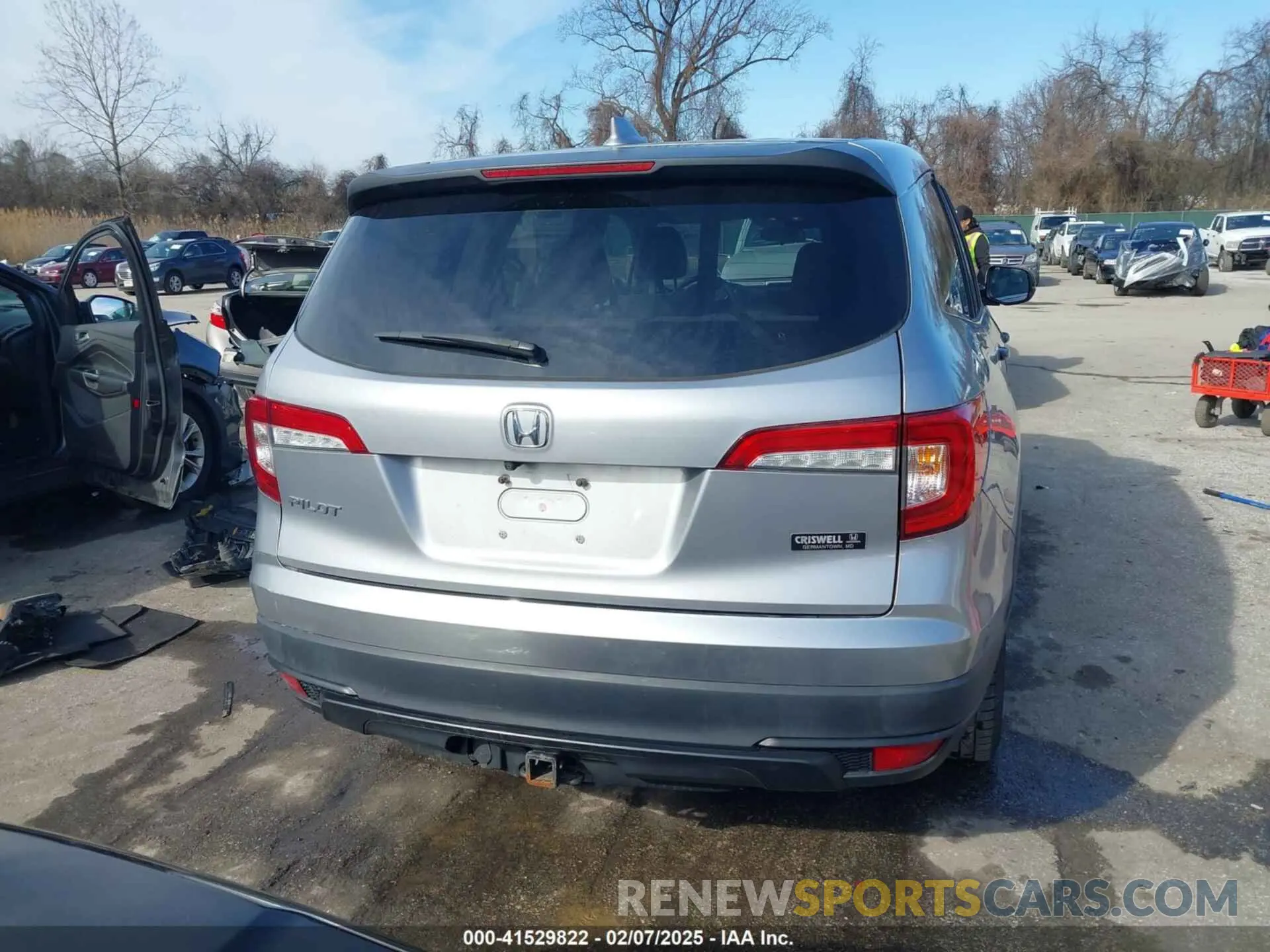 16 Фотография поврежденного автомобиля 5FNYF5H13KB031050 HONDA PILOT 2019