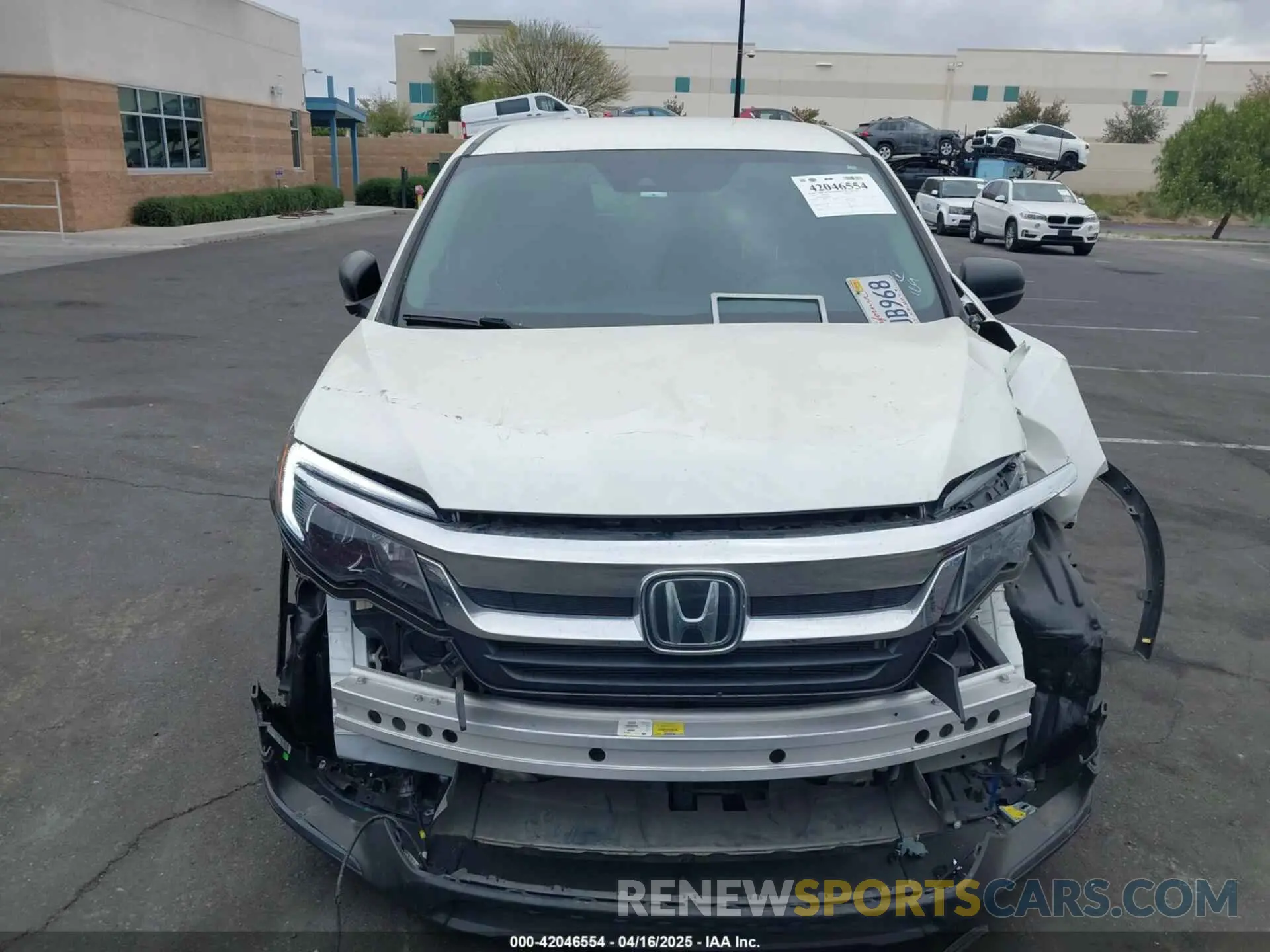 13 Photograph of a damaged car 5FNYF5H15KB026075 HONDA PILOT 2019