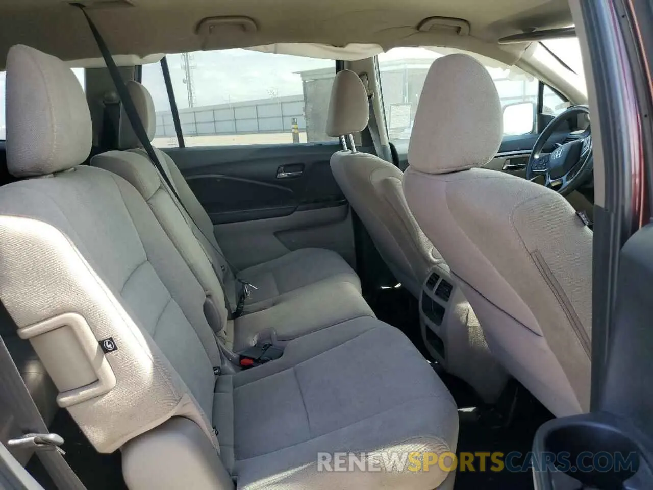 11 Фотография поврежденного автомобиля 5FNYF5H16KB031060 HONDA PILOT 2019