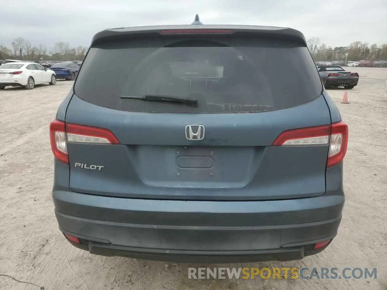 6 Photograph of a damaged car 5FNYF5H17KB009794 HONDA PILOT 2019