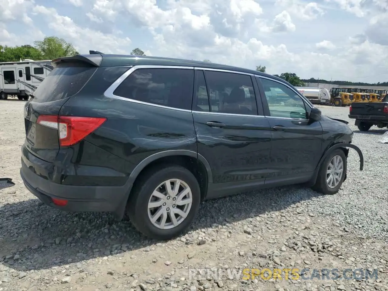 3 Фотография поврежденного автомобиля 5FNYF5H18KB036230 HONDA PILOT 2019