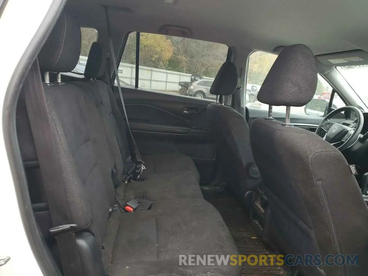 11 Фотография поврежденного автомобиля 5FNYF5H1XKB021356 HONDA PILOT 2019