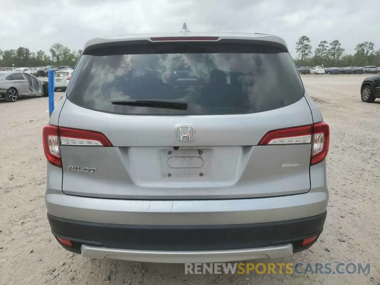6 Photograph of a damaged car 5FNYF5H30KB031167 HONDA PILOT 2019