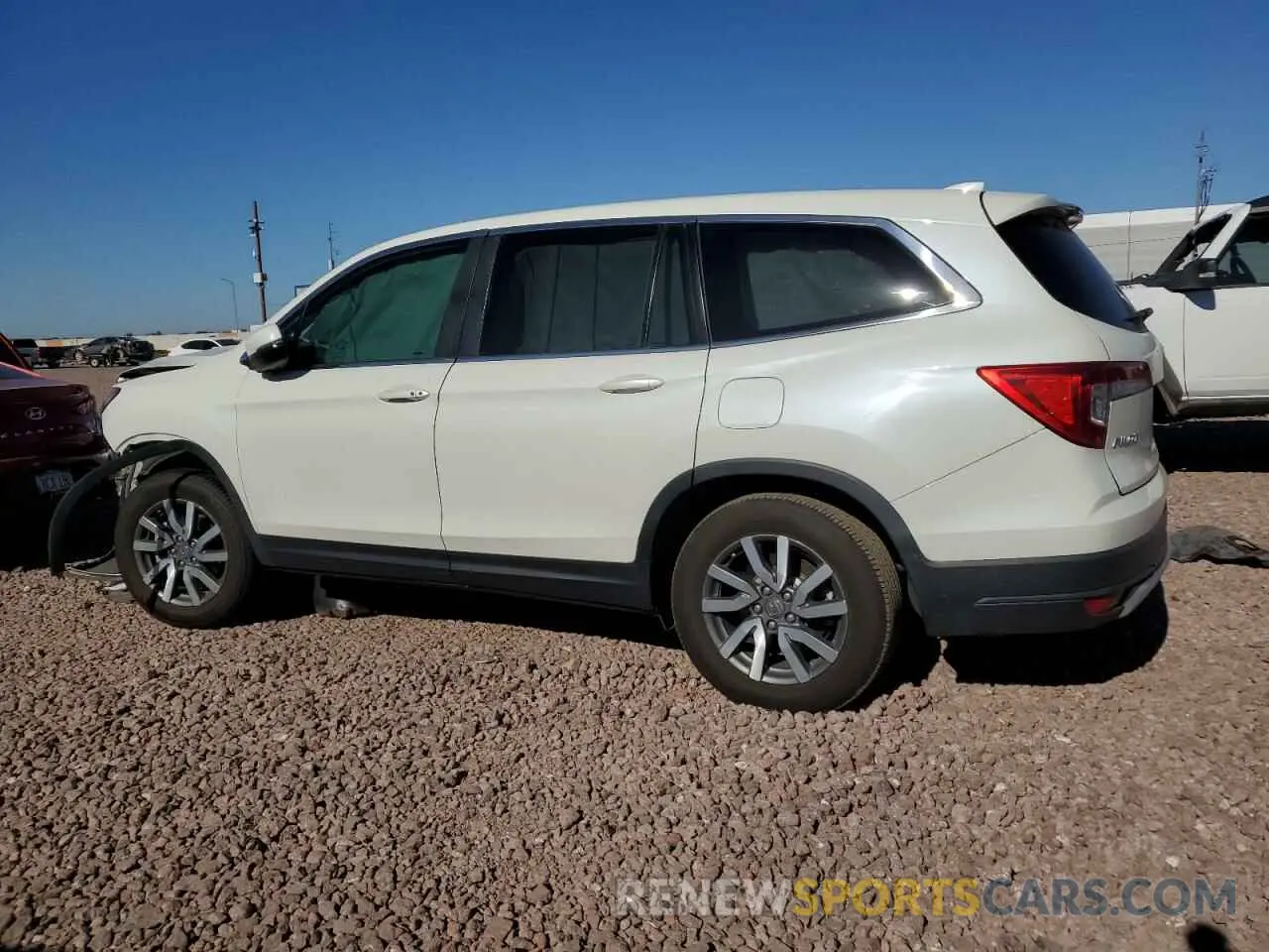 2 Photograph of a damaged car 5FNYF5H34KB002772 HONDA PILOT 2019