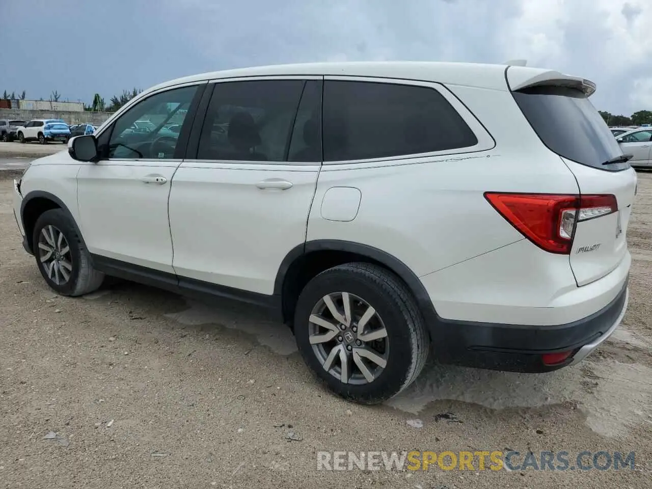 2 Photograph of a damaged car 5FNYF5H36KB012123 HONDA PILOT 2019