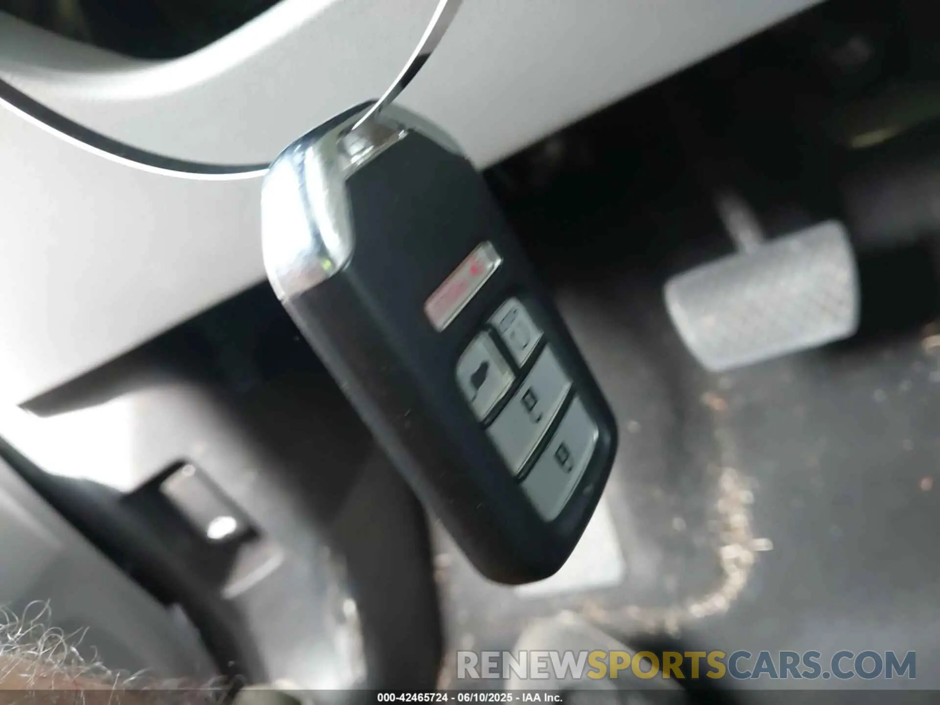 11 Photograph of a damaged car 5FNYF5H36KB015748 HONDA PILOT 2019