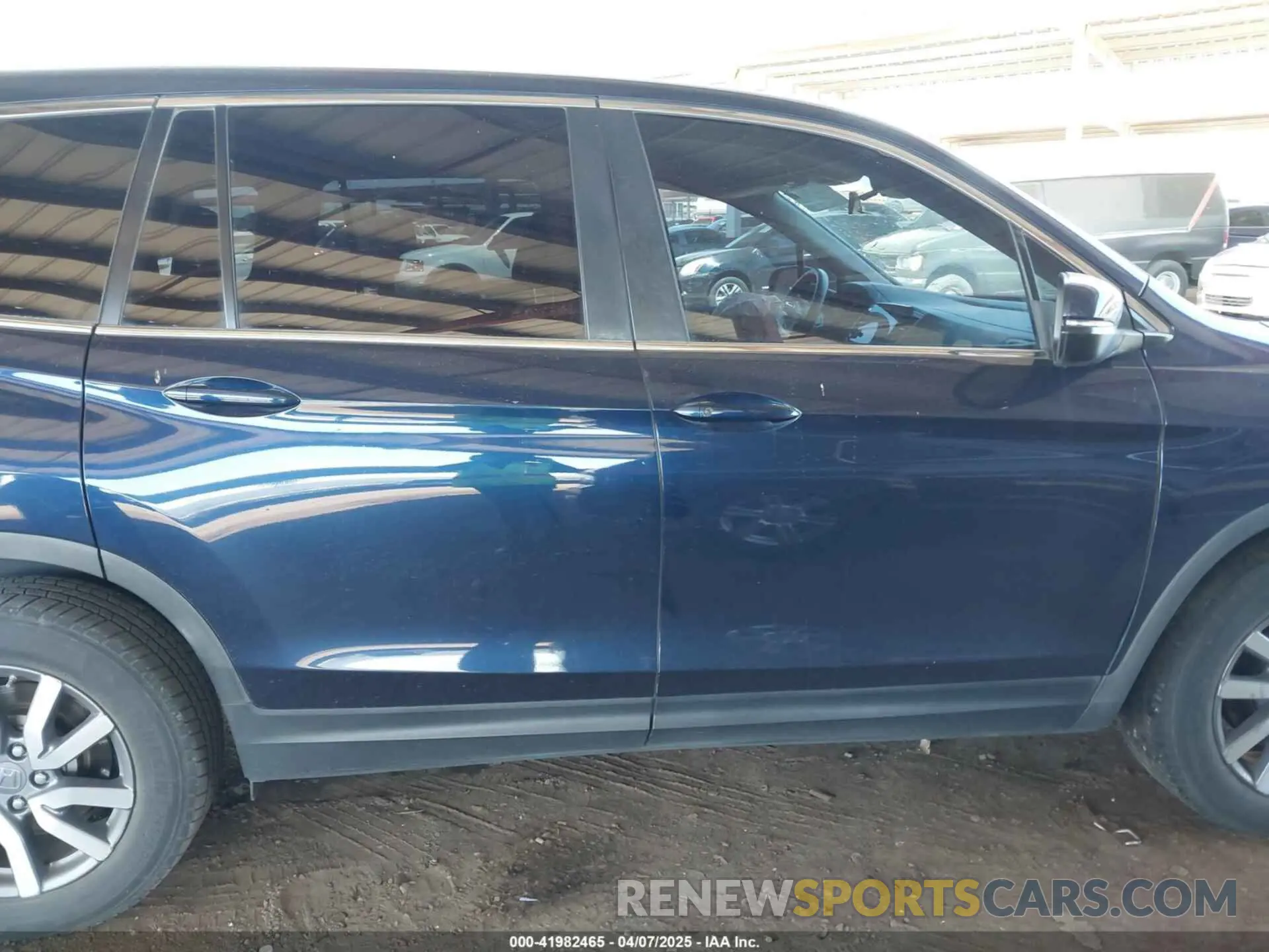 13 Фотография поврежденного автомобиля 5FNYF5H36KB024336 HONDA PILOT 2019