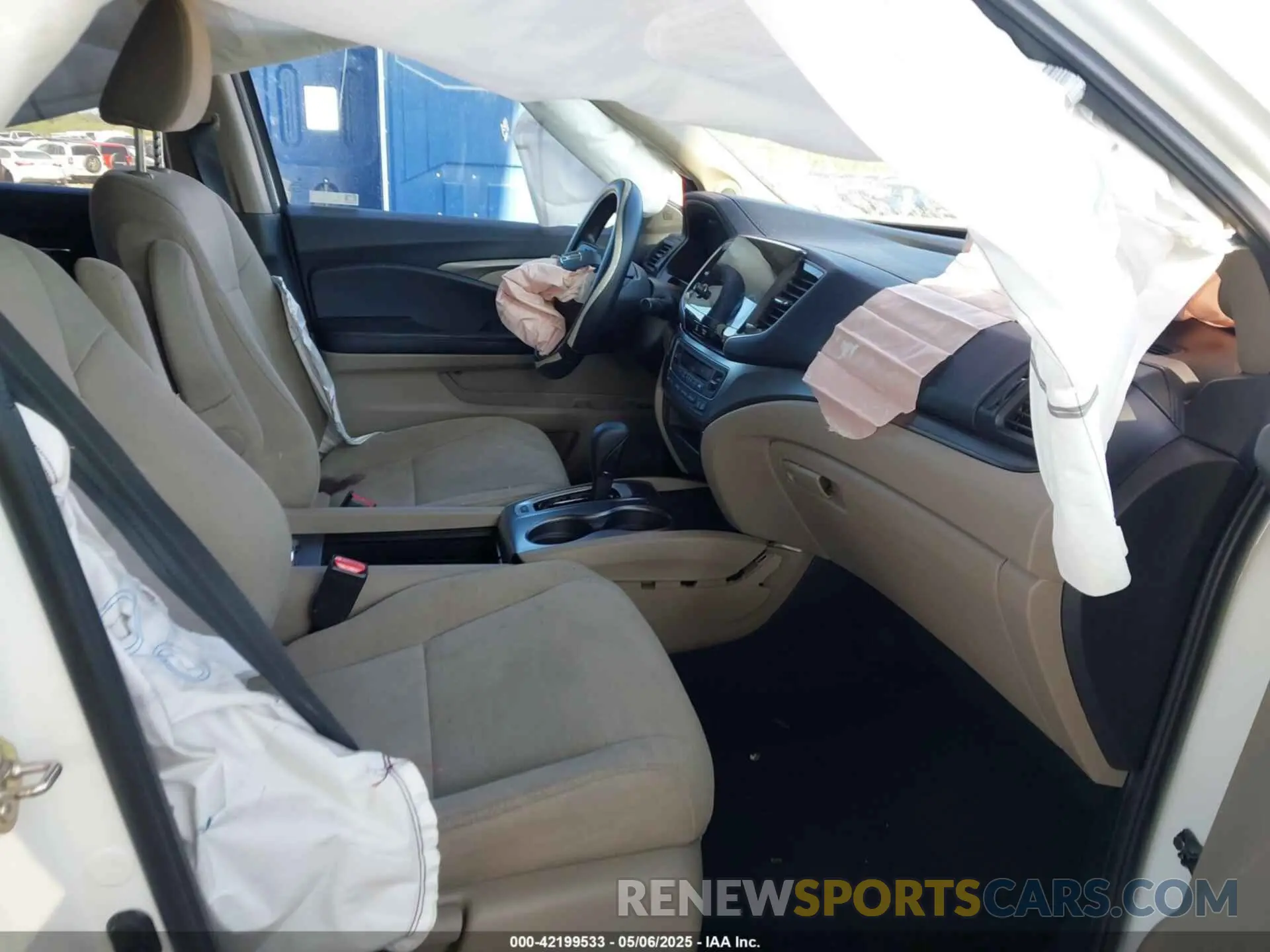 5 Фотография поврежденного автомобиля 5FNYF5H37KB013250 HONDA PILOT 2019