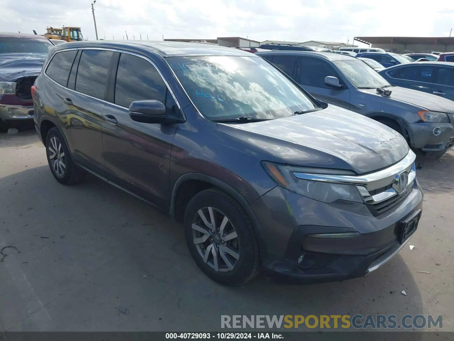 1 Фотография поврежденного автомобиля 5FNYF5H43KB005056 HONDA PILOT 2019