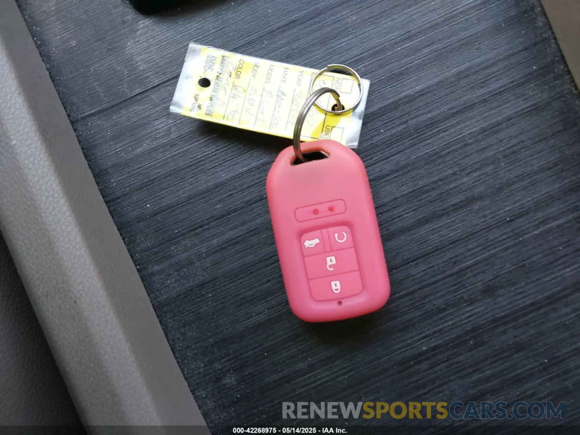 11 Photograph of a damaged car 5FNYF5H53KB012596 HONDA PILOT 2019
