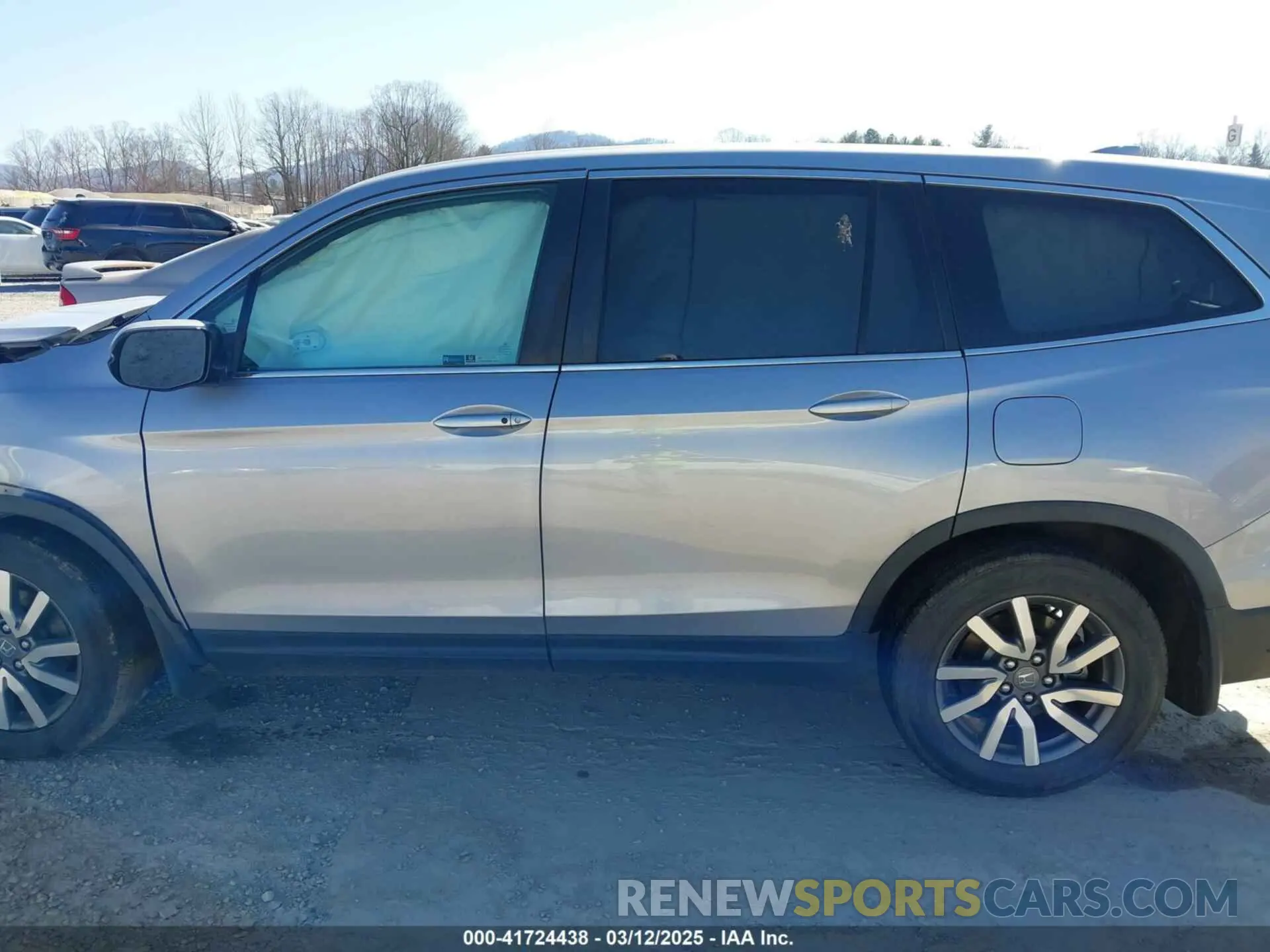 14 Фотография поврежденного автомобиля 5FNYF5H55KB012695 HONDA PILOT 2019
