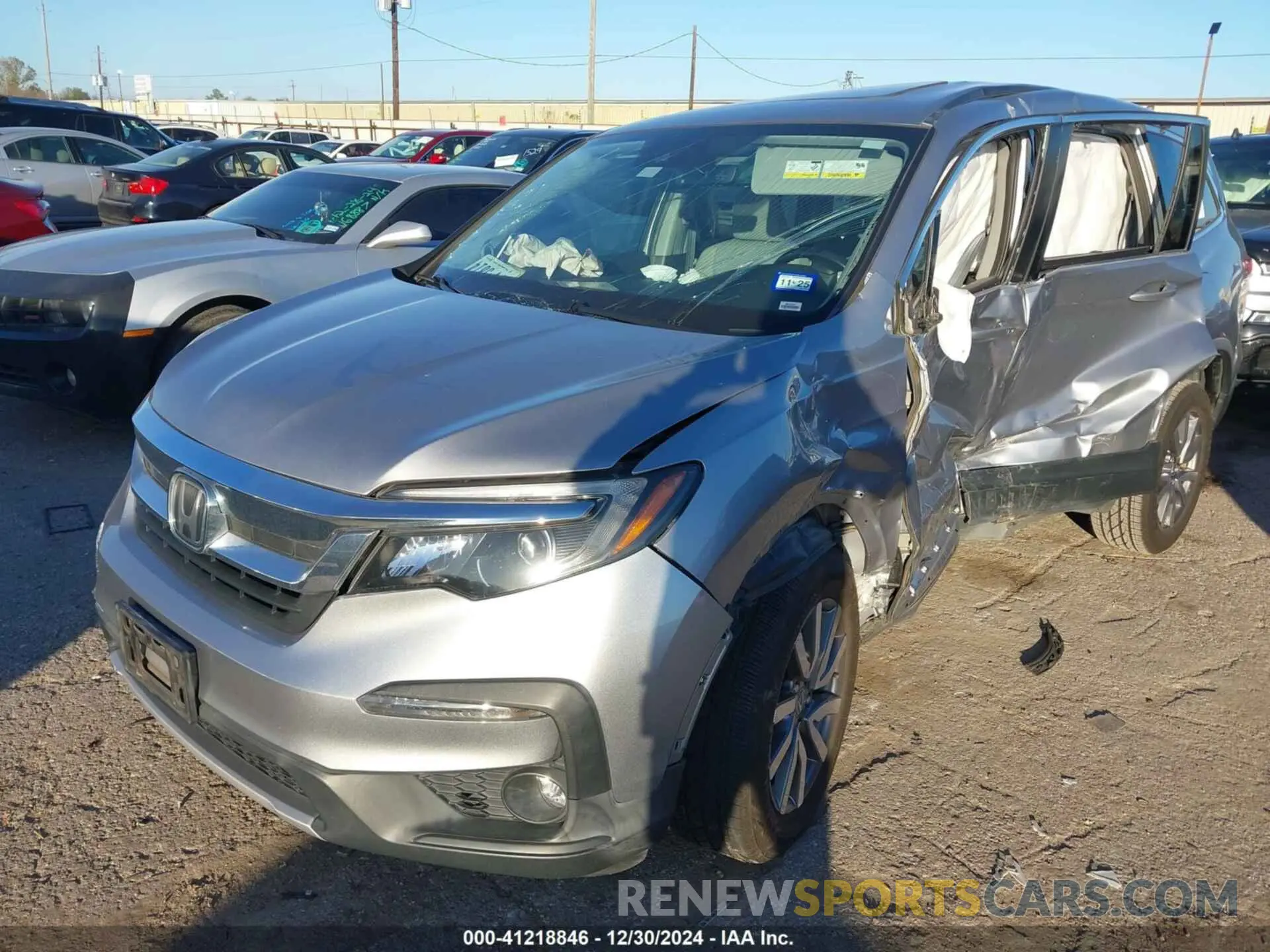 2 Photograph of a damaged car 5FNYF5H55KB044529 HONDA PILOT 2019